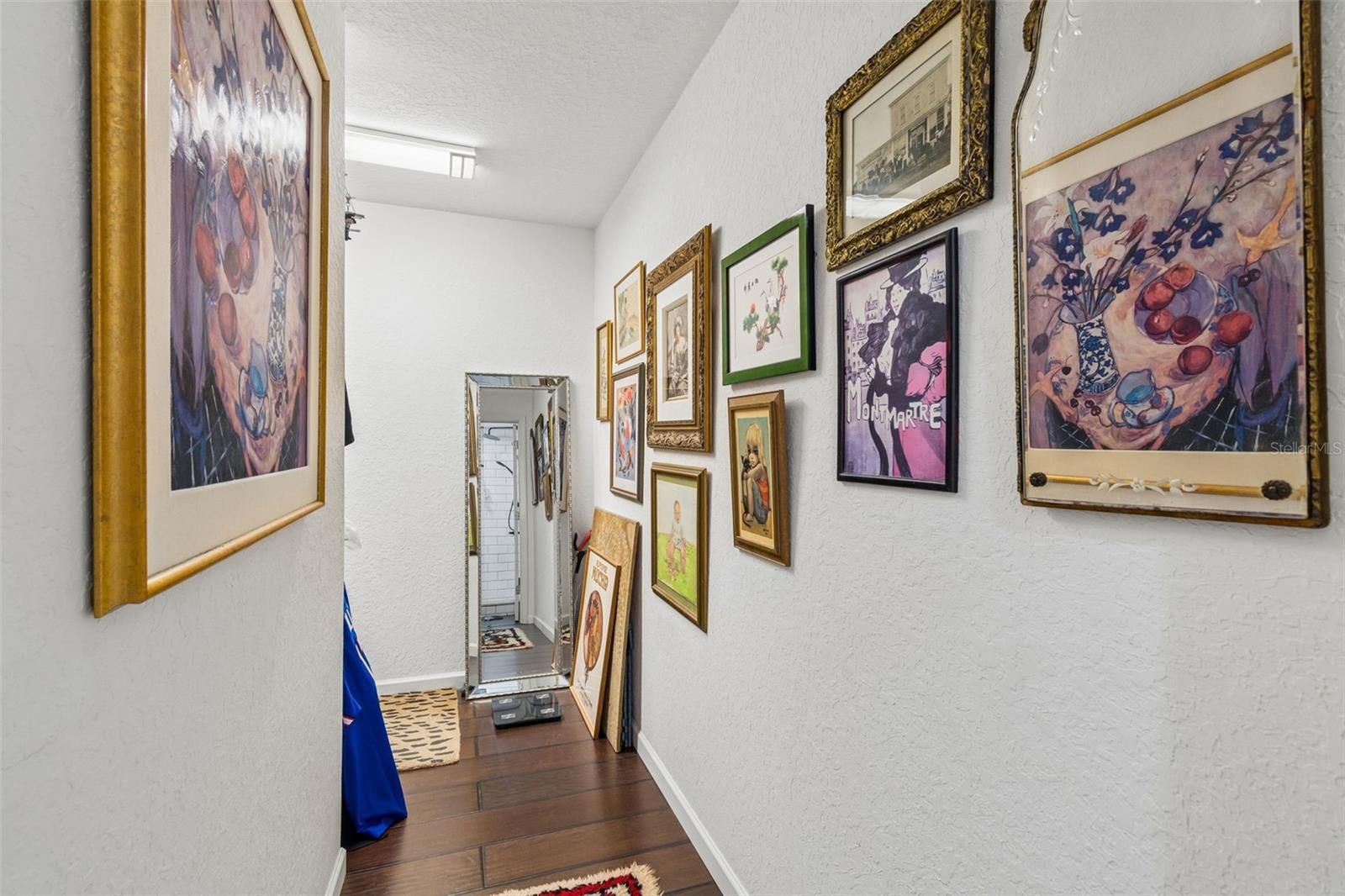 Image 62 of 99 For 5517 Tropic Drive