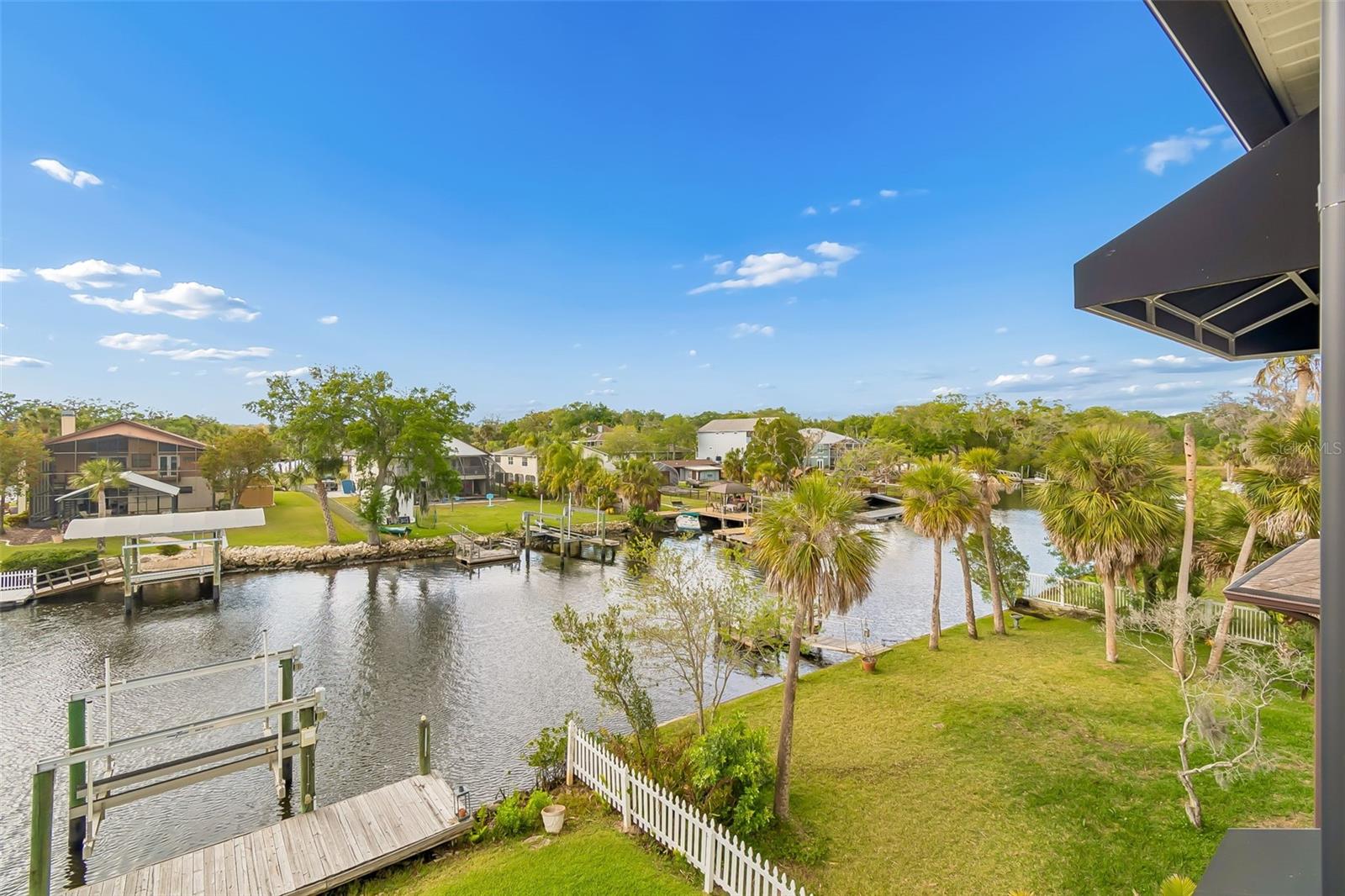 Image 66 of 99 For 5517 Tropic Drive