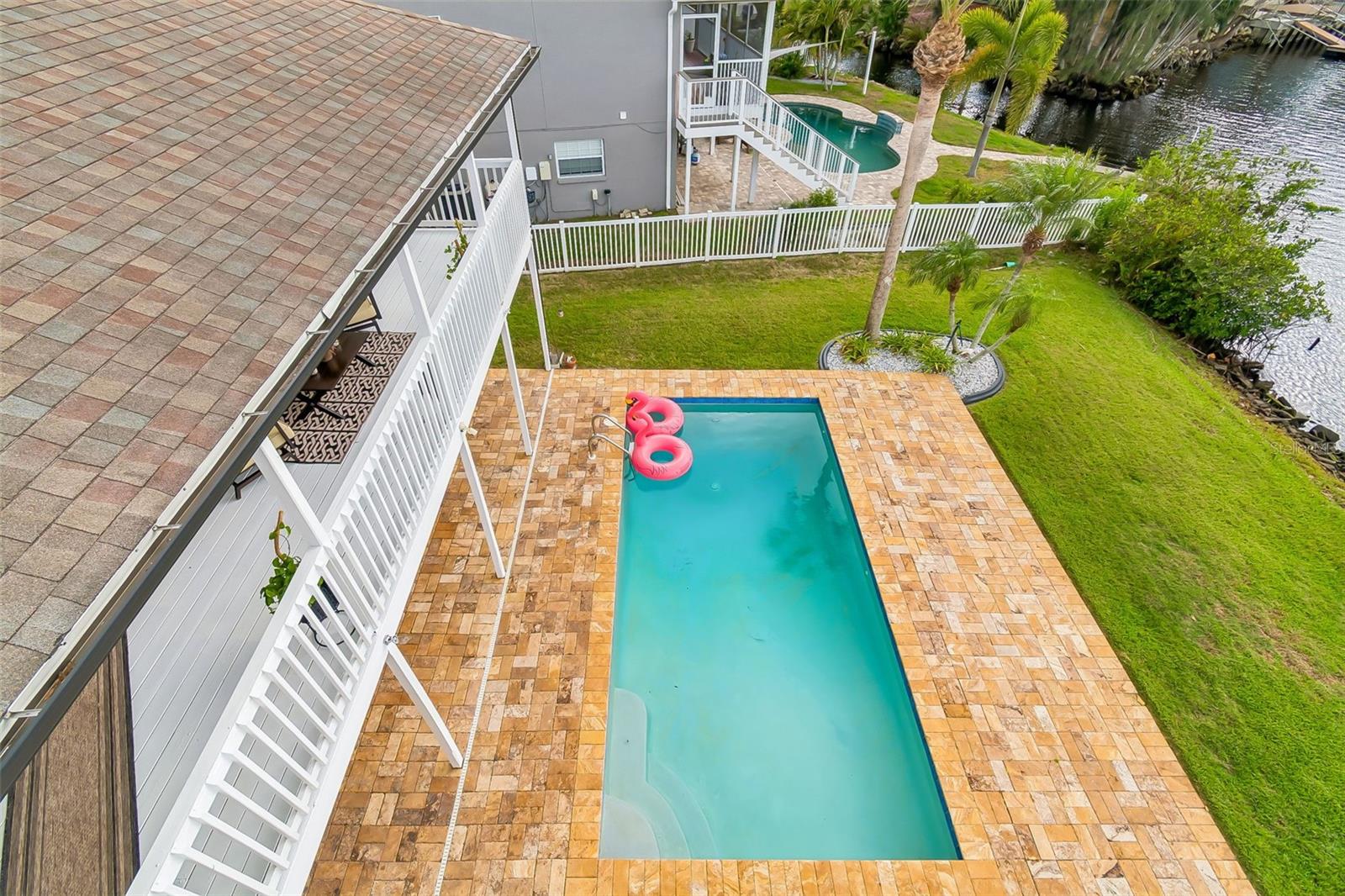 Image 67 of 99 For 5517 Tropic Drive