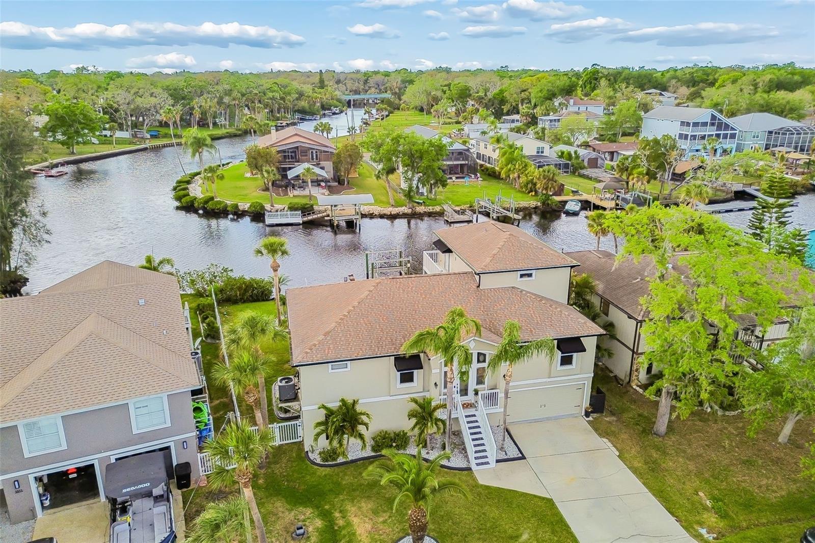 Image 92 of 99 For 5517 Tropic Drive