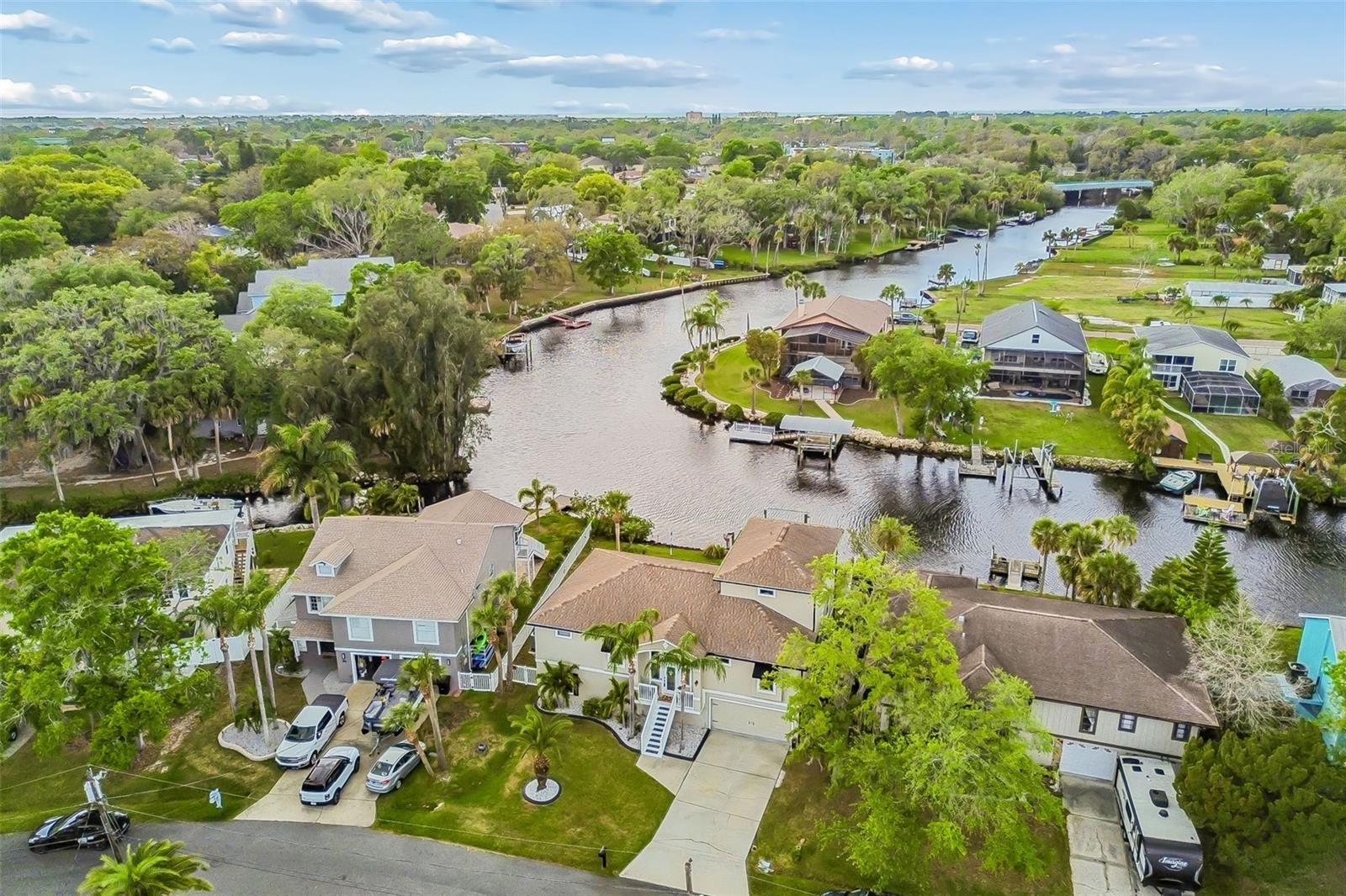 Image 95 of 99 For 5517 Tropic Drive