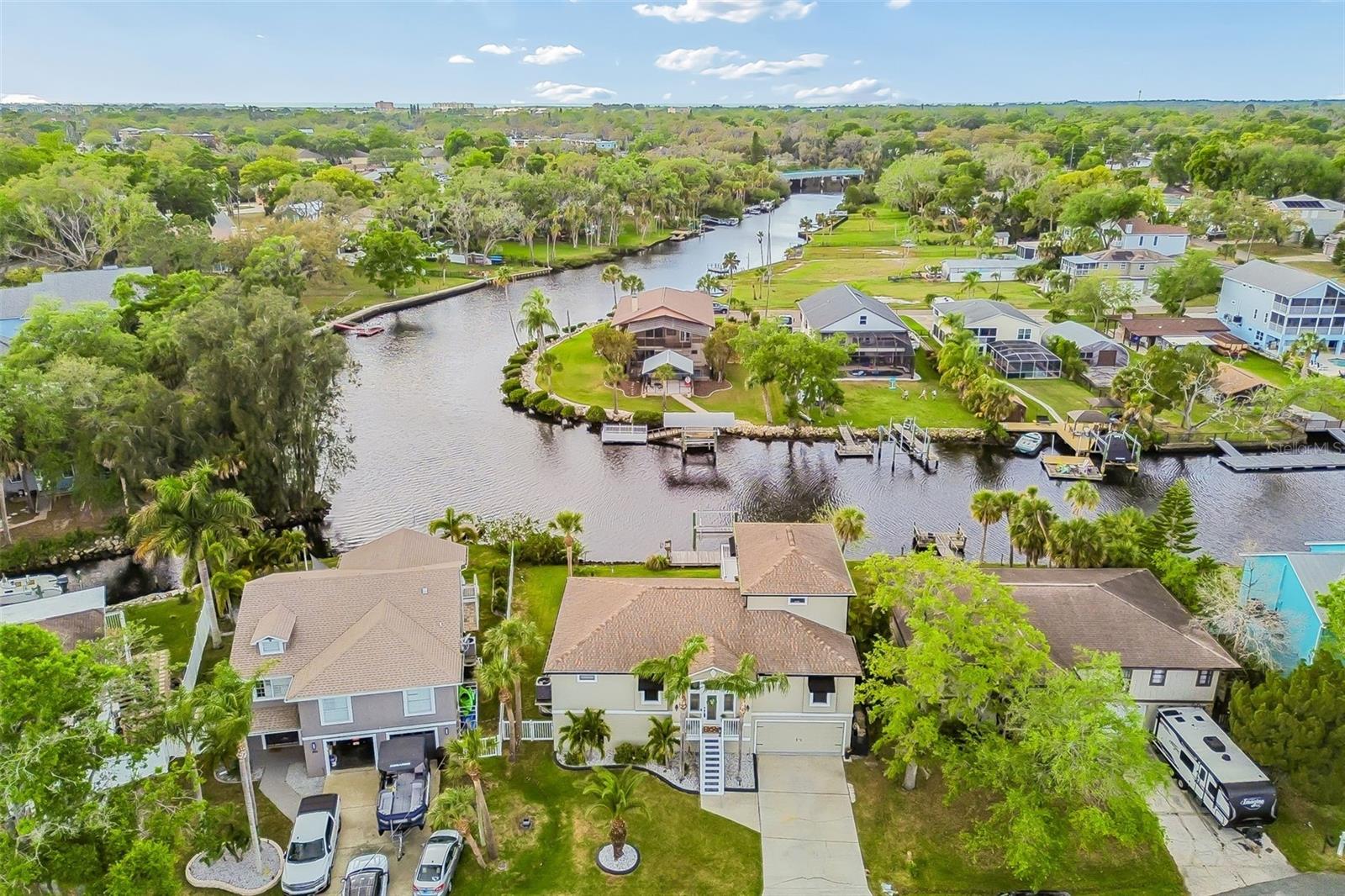 Image 96 of 99 For 5517 Tropic Drive