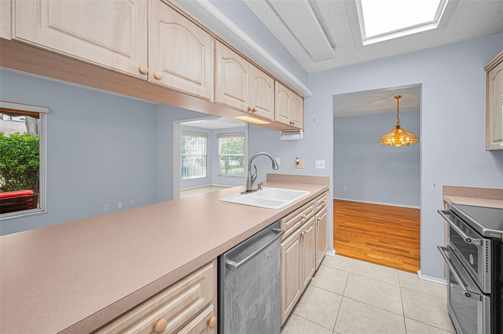 Image 12 of 68 For 10623 Mira Vista Drive