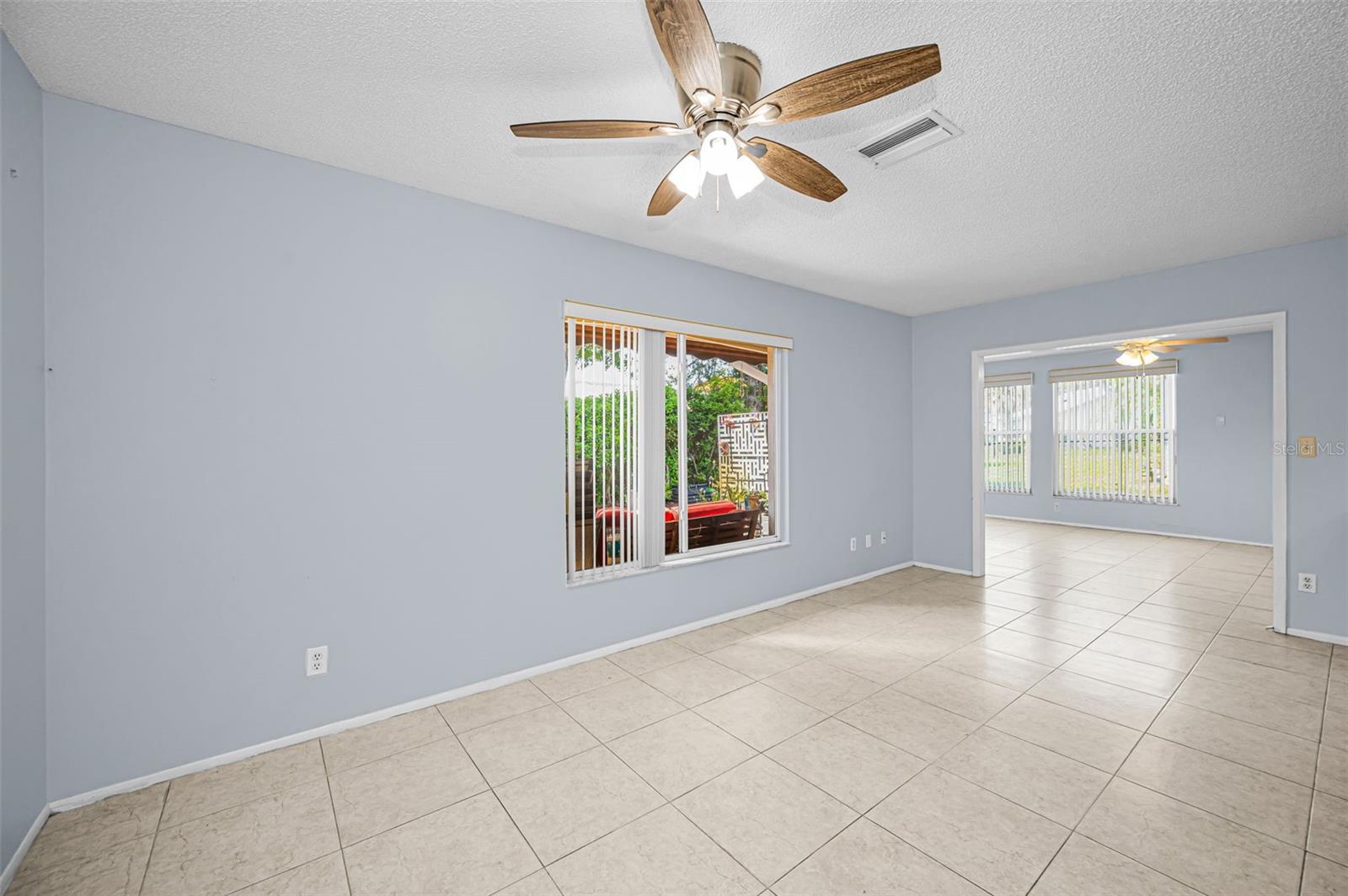 Image 15 of 68 For 10623 Mira Vista Drive