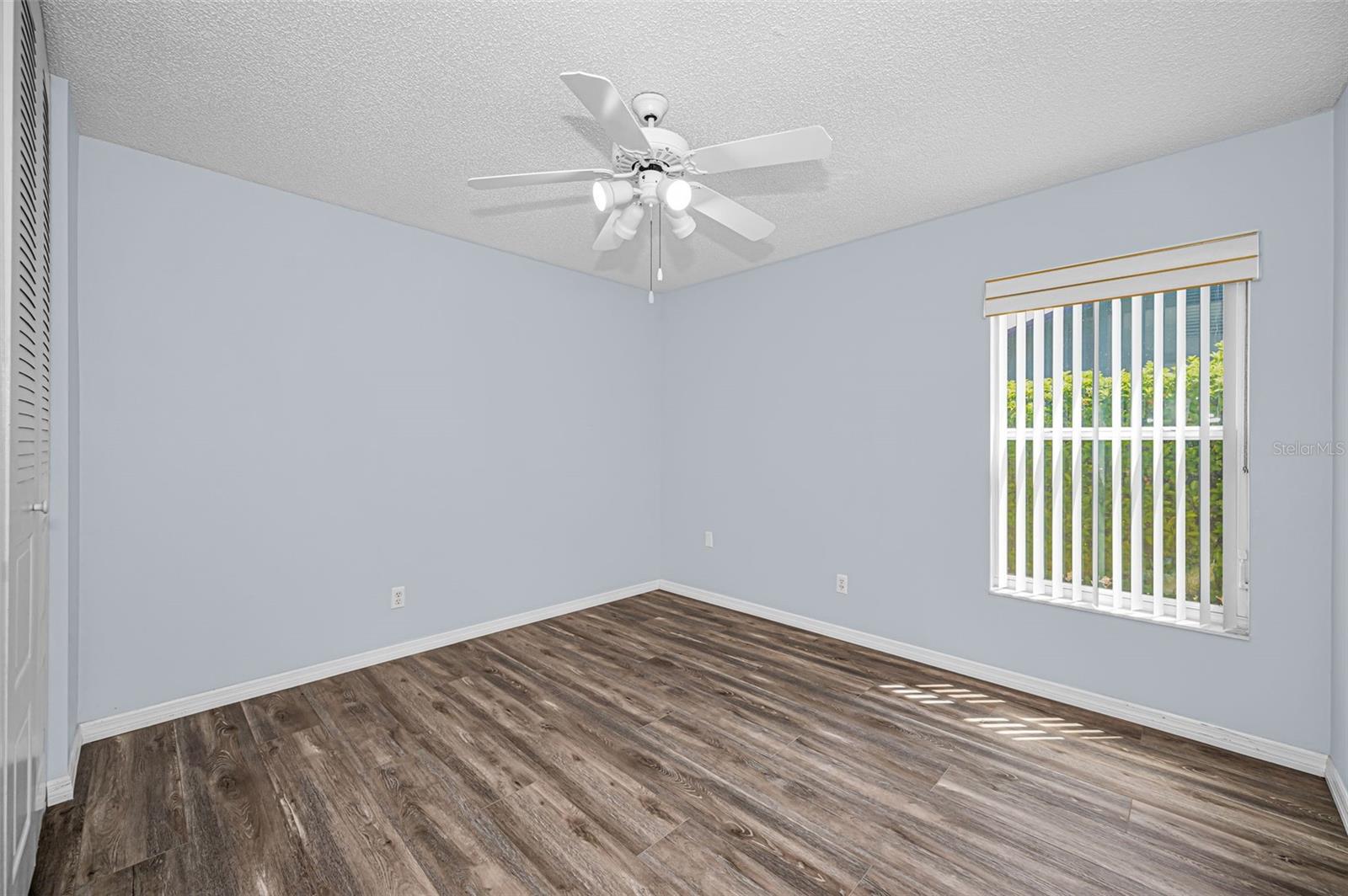 Image 22 of 68 For 10623 Mira Vista Drive