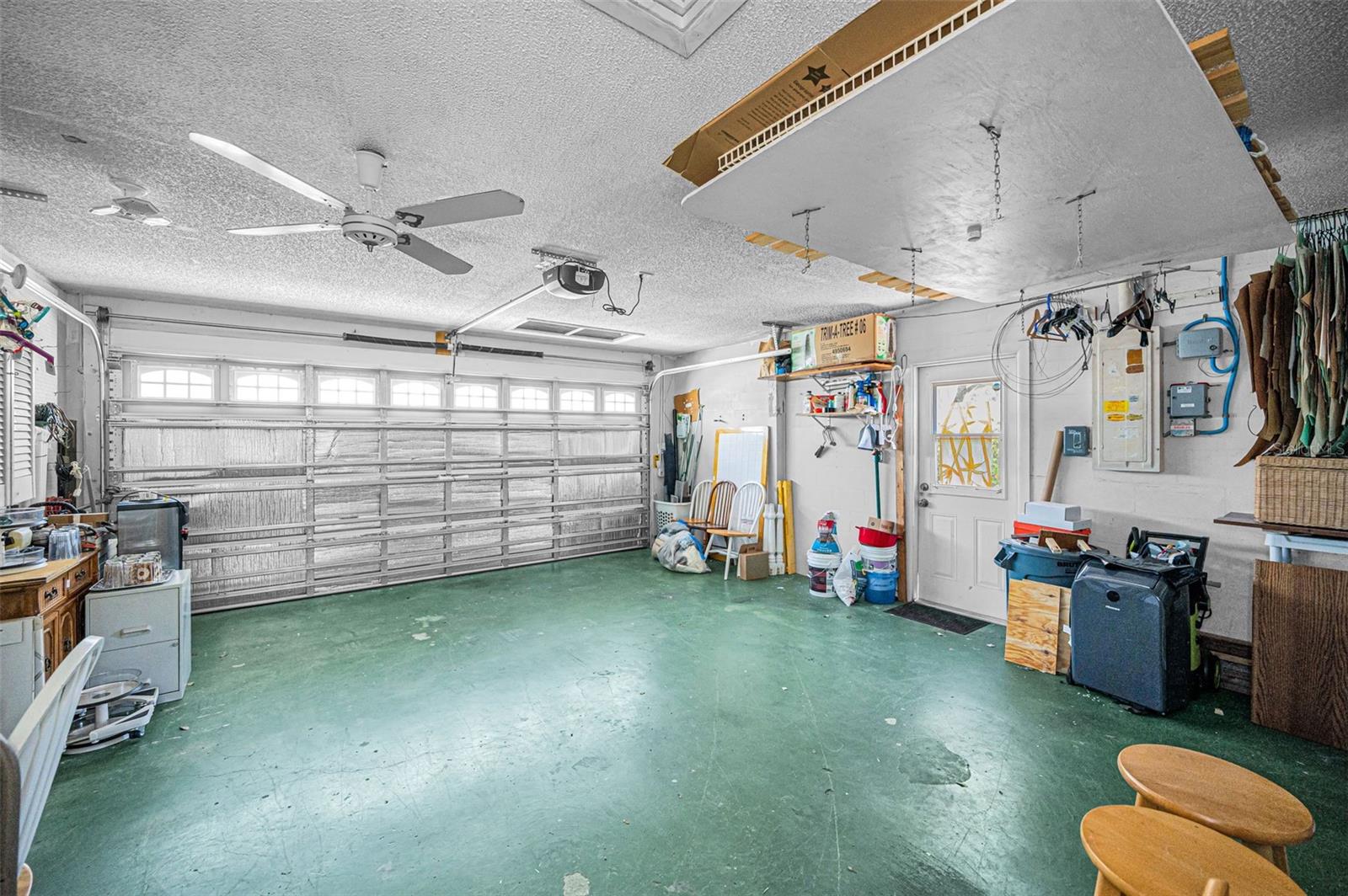 Image 28 of 68 For 10623 Mira Vista Drive