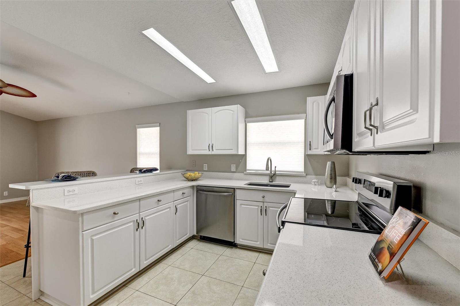 Image 10 of 38 For 1272 Jasmine Lake Drive