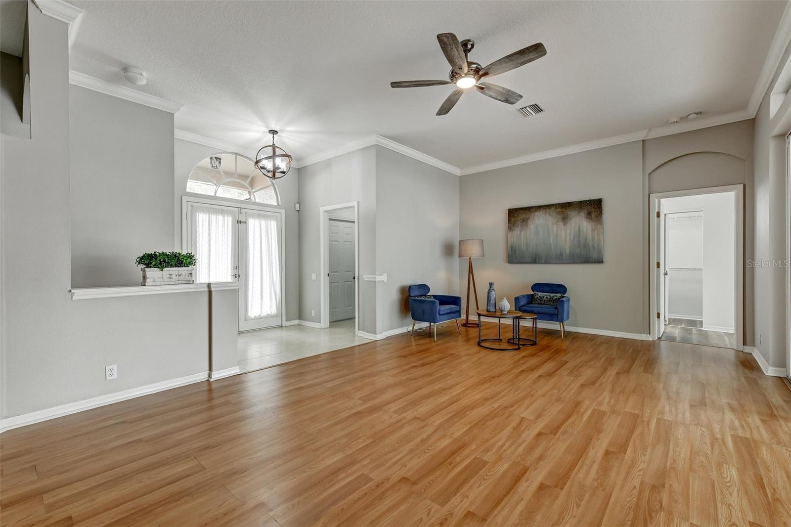 Image 8 of 38 For 1272 Jasmine Lake Drive