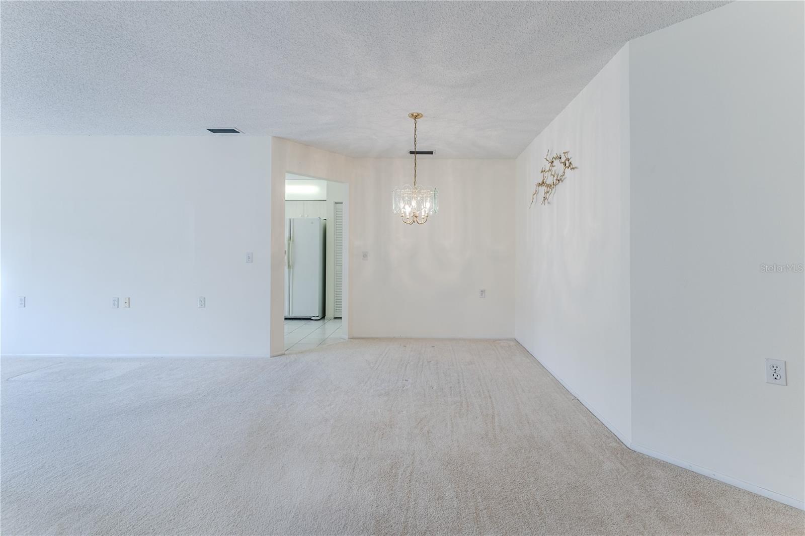 Image 10 of 53 For 3100 Appleblossom Trail