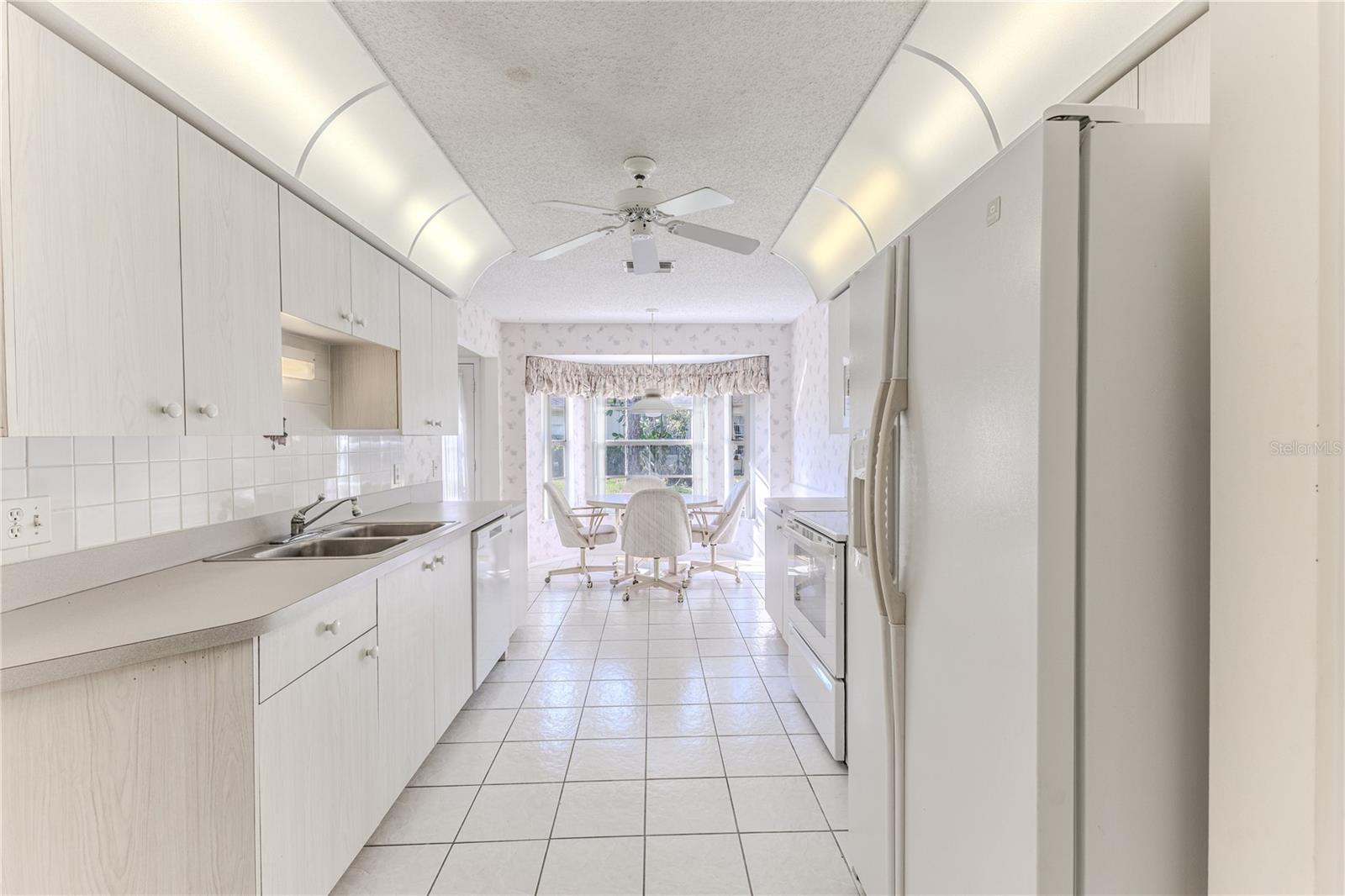 Image 21 of 53 For 3100 Appleblossom Trail