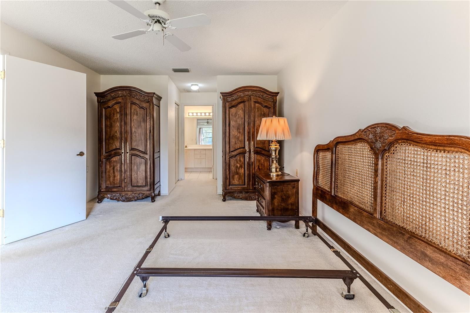 Image 25 of 53 For 3100 Appleblossom Trail