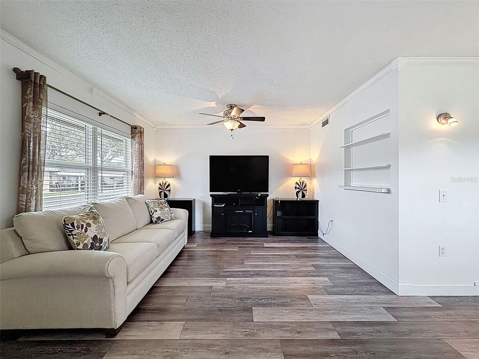 Image 6 of 43 For 11832 Boynton Lane 24b