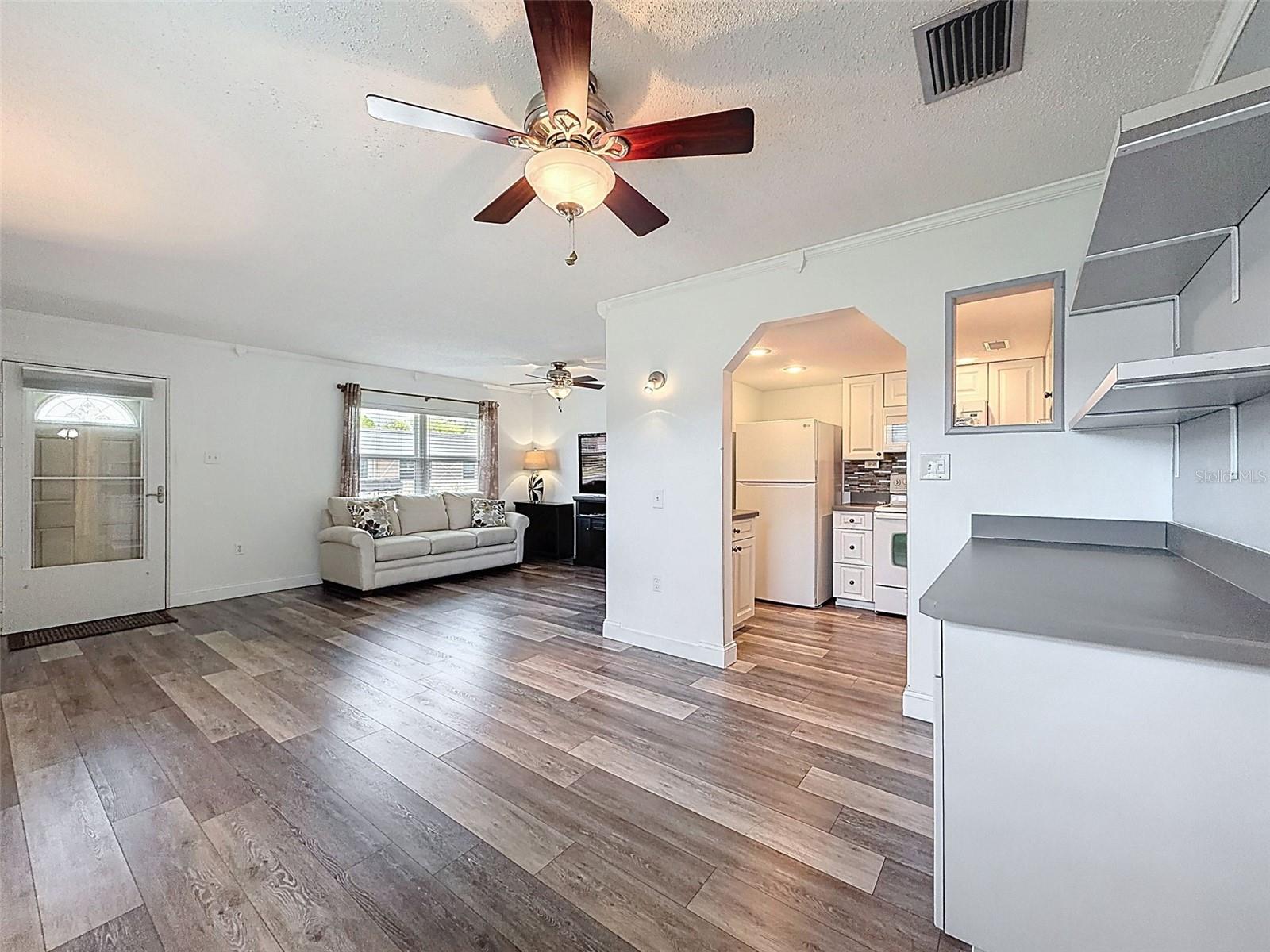 Image 9 of 43 For 11832 Boynton Lane 24b