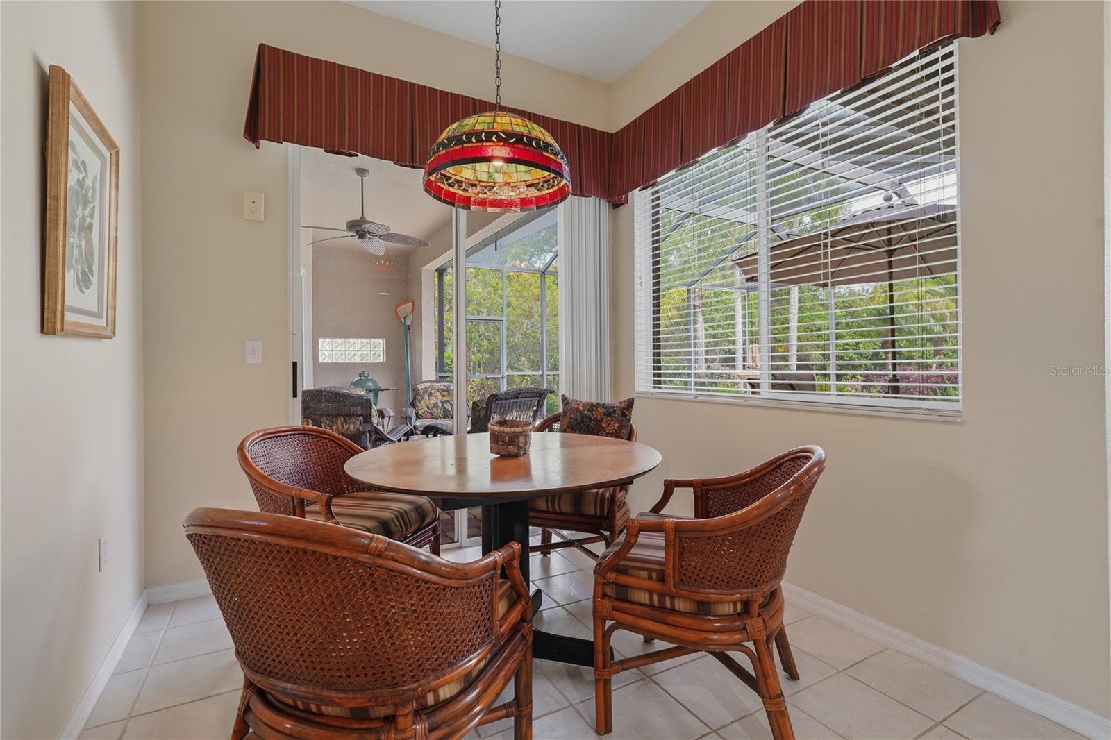 Image 16 of 64 For 1297 Kings Way Lane