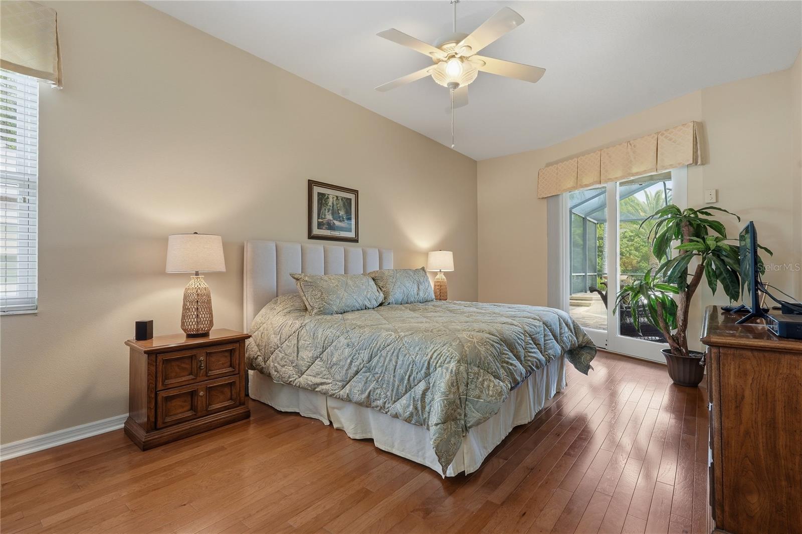 Image 20 of 64 For 1297 Kings Way Lane