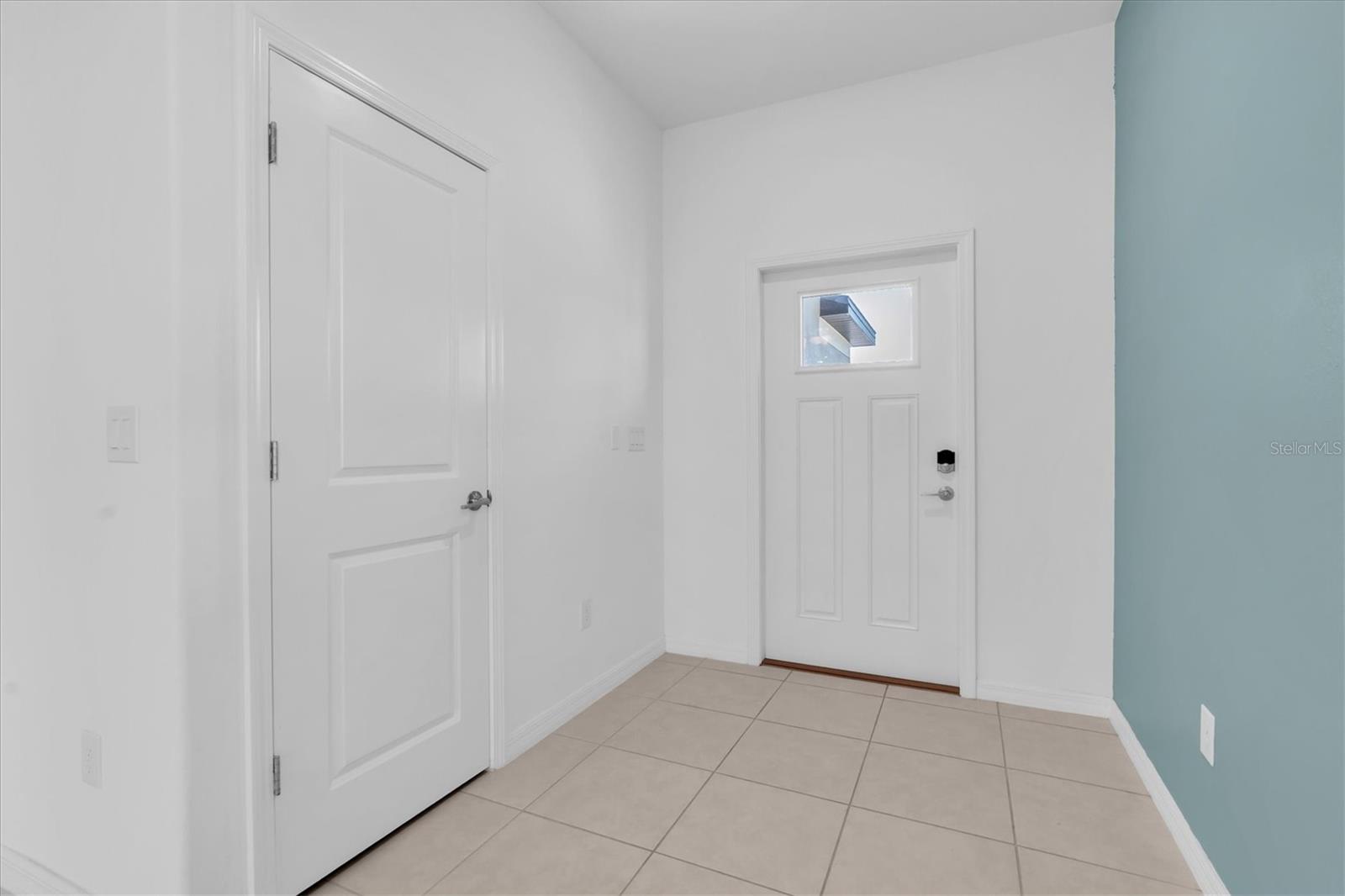 Image 15 of 40 For 8299 Birch Haven Lane