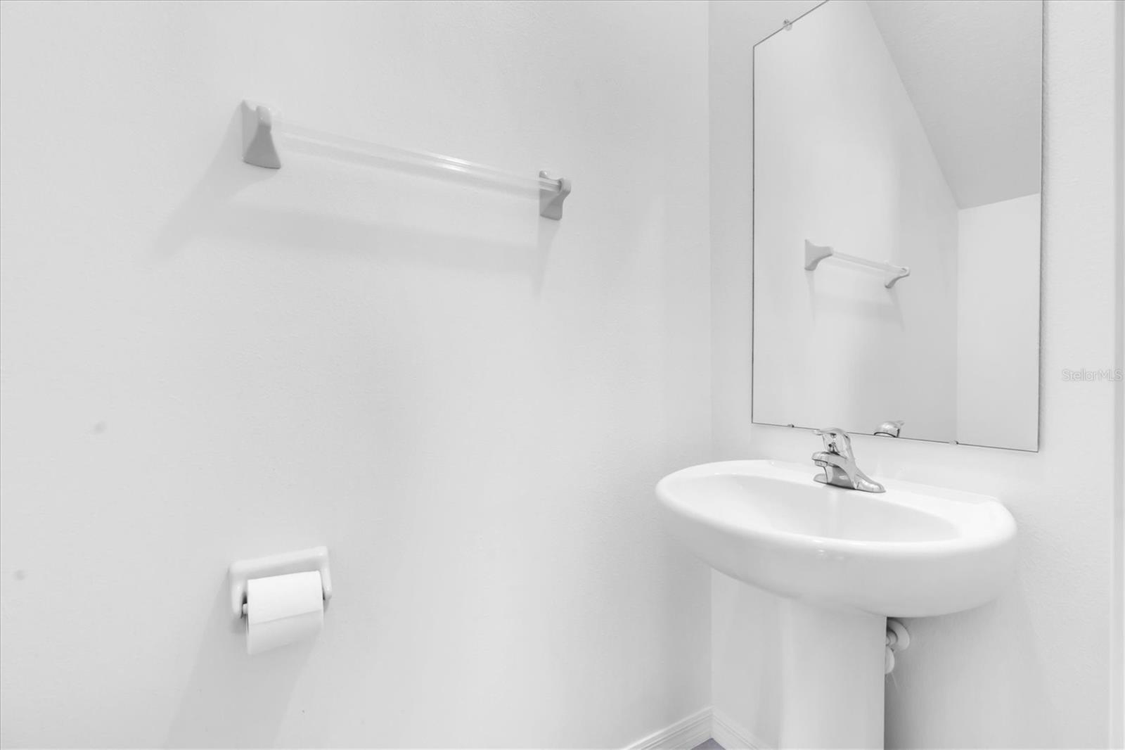 Image 18 of 40 For 8299 Birch Haven Lane