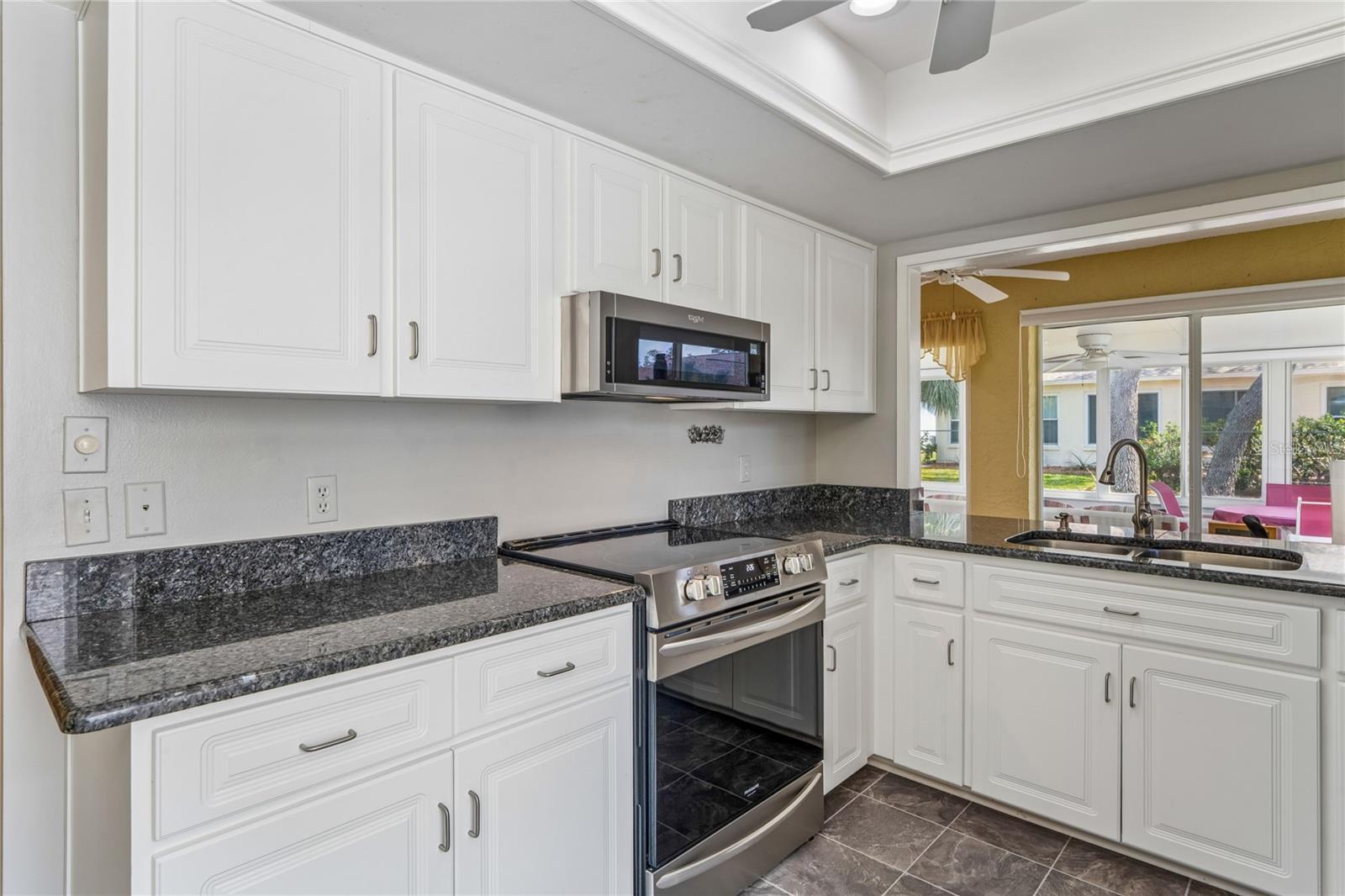 Image 12 of 100 For 2252 Pebble Beach Drive