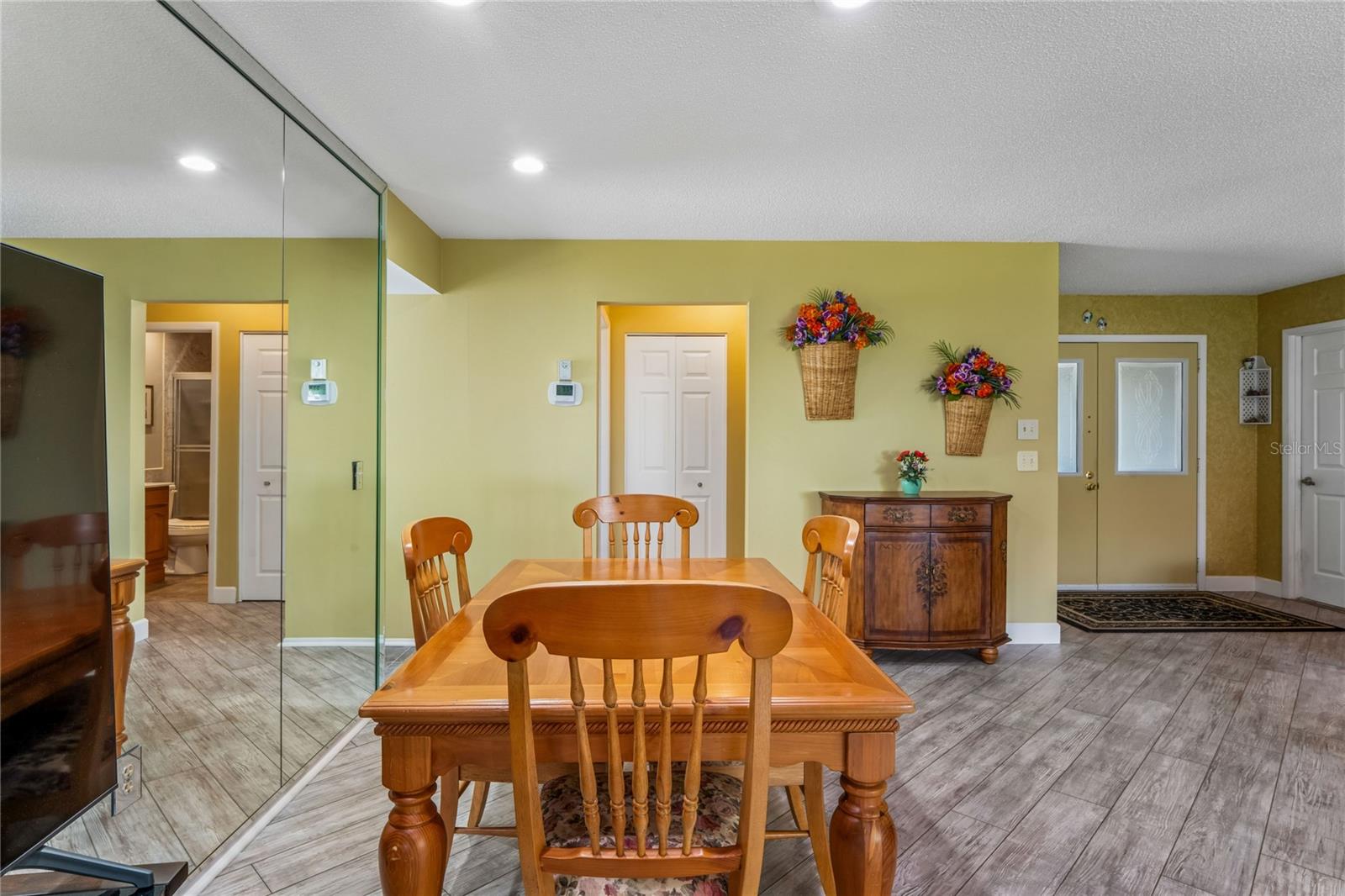 Image 16 of 100 For 2252 Pebble Beach Drive