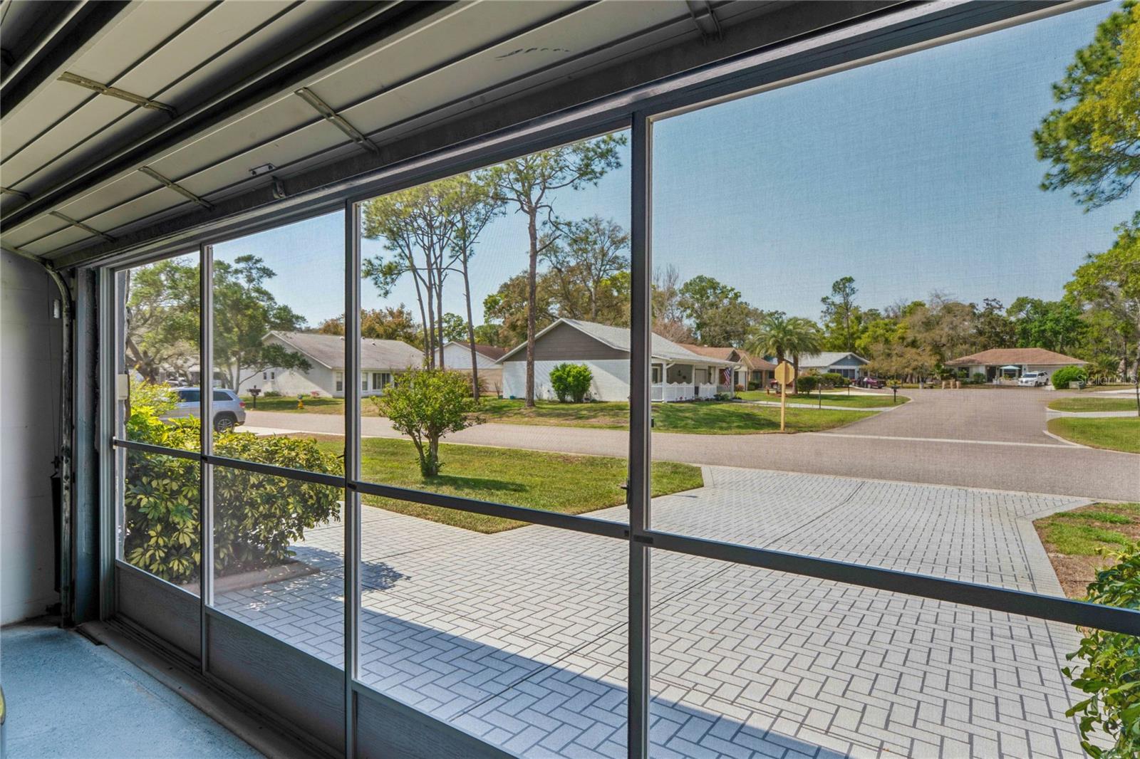 Image 38 of 100 For 2252 Pebble Beach Drive