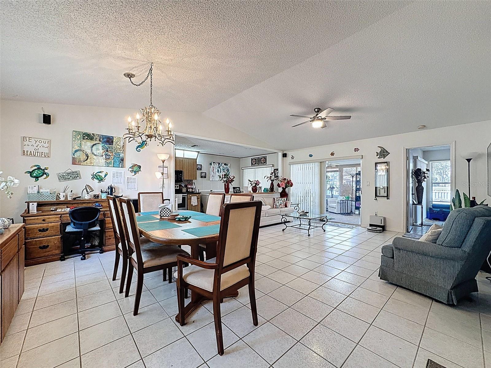 Image 7 of 23 For 7569 Heather Walk Drive