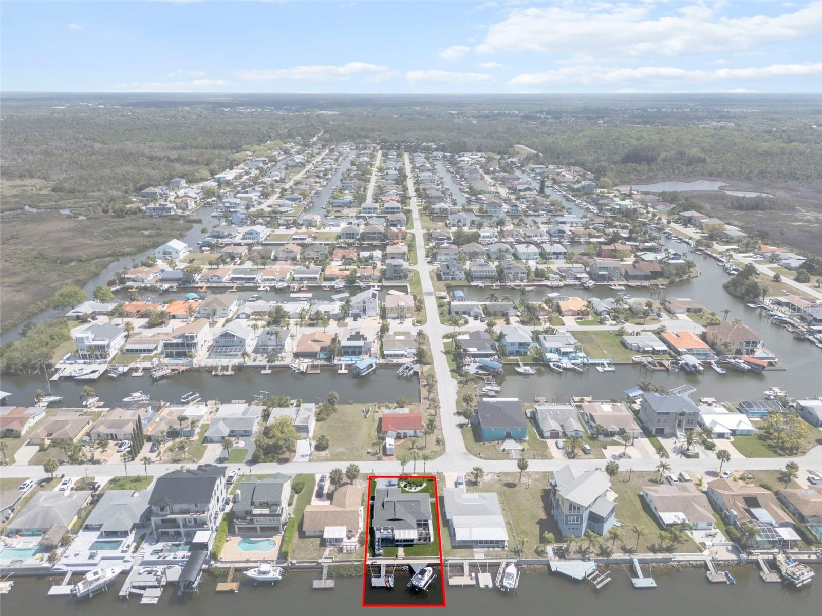 Image 10 of 75 For 15627 Donzi Drive