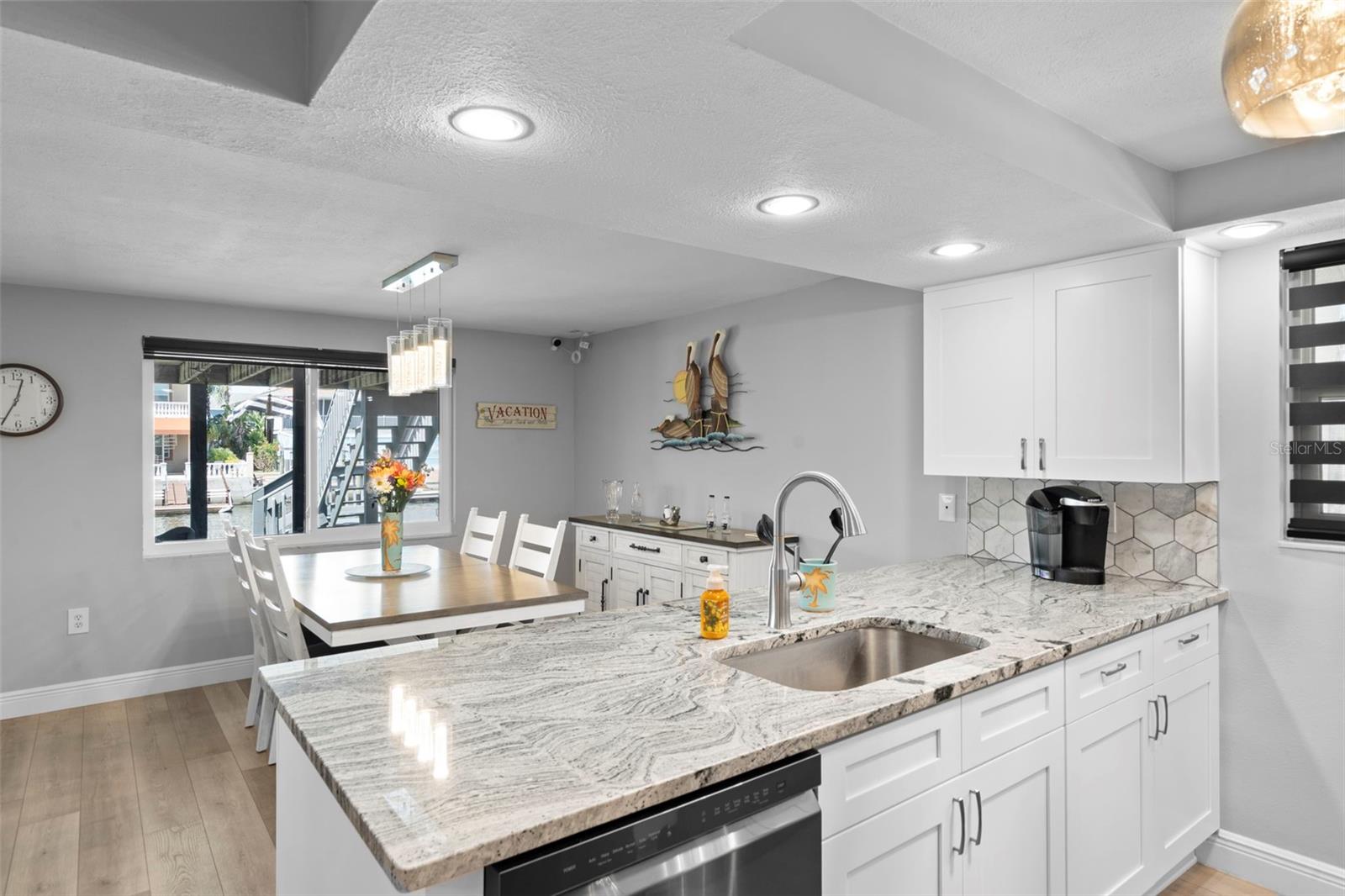 Image 30 of 75 For 15627 Donzi Drive