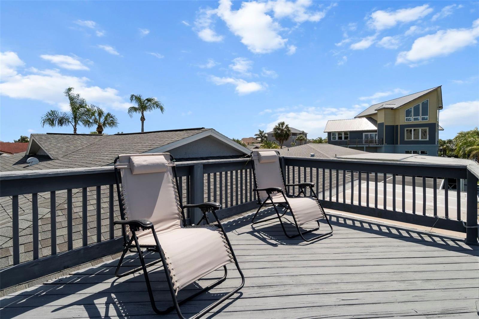 Image 45 of 75 For 15627 Donzi Drive