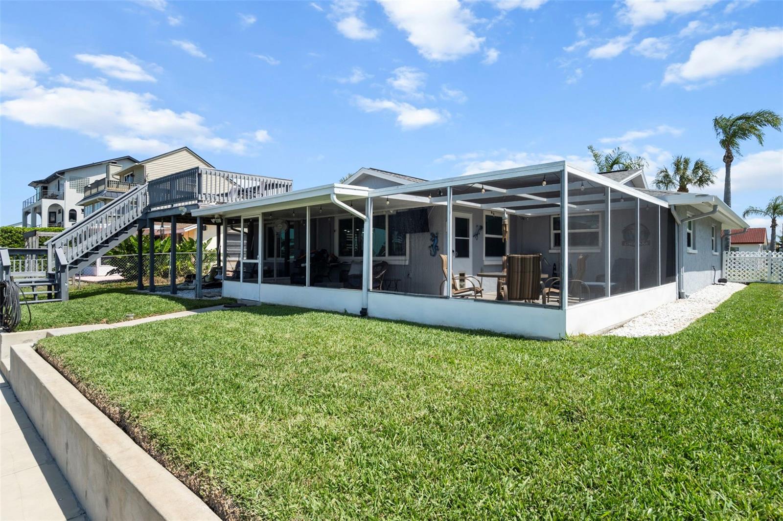 Image 51 of 75 For 15627 Donzi Drive