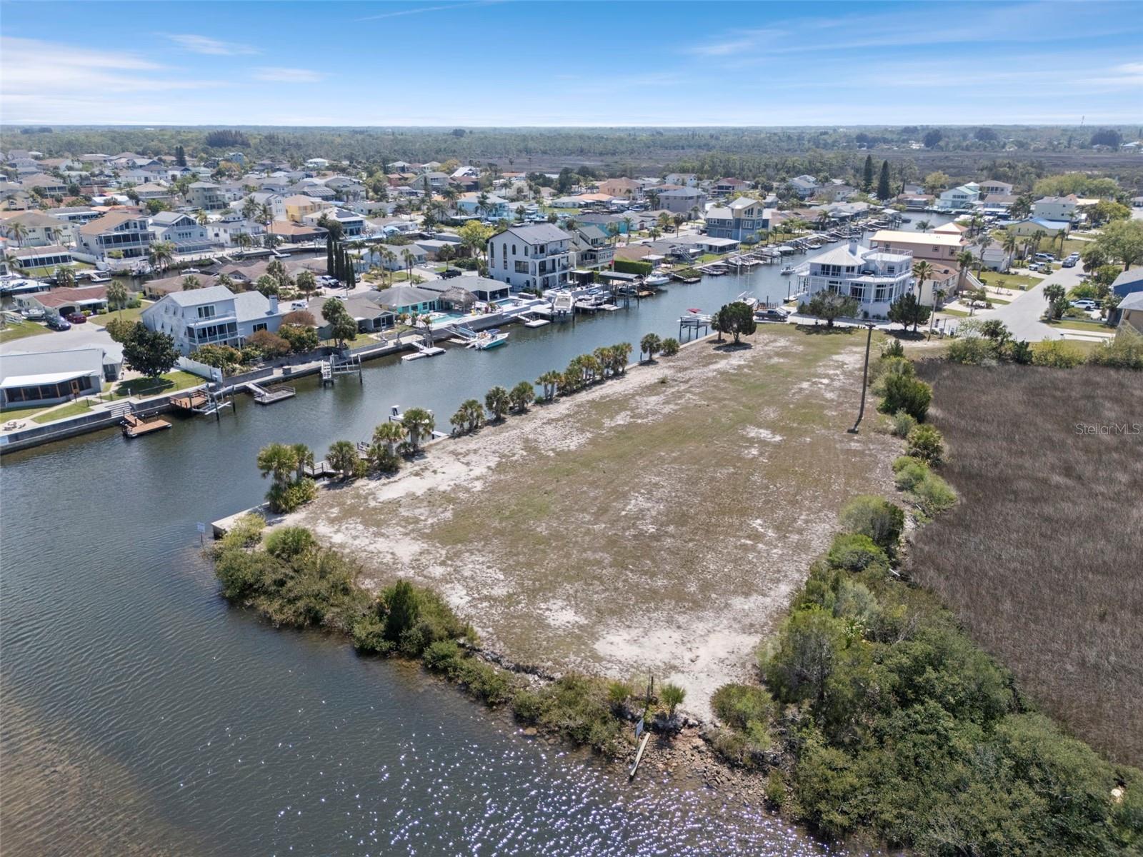 Image 69 of 75 For 15627 Donzi Drive