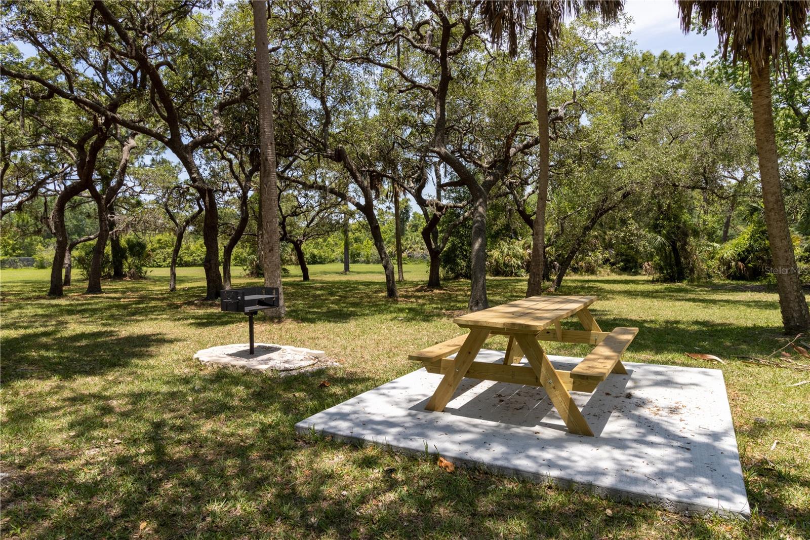 Image 75 of 75 For 15627 Donzi Drive