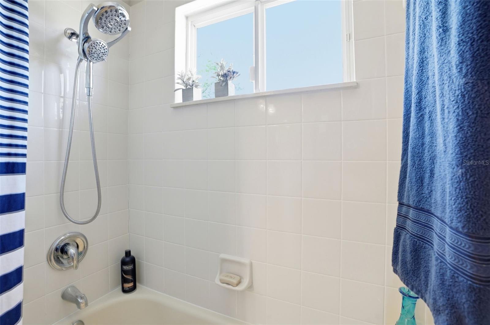 Image 57 of 81 For 11718 Stonewood Gate Drive