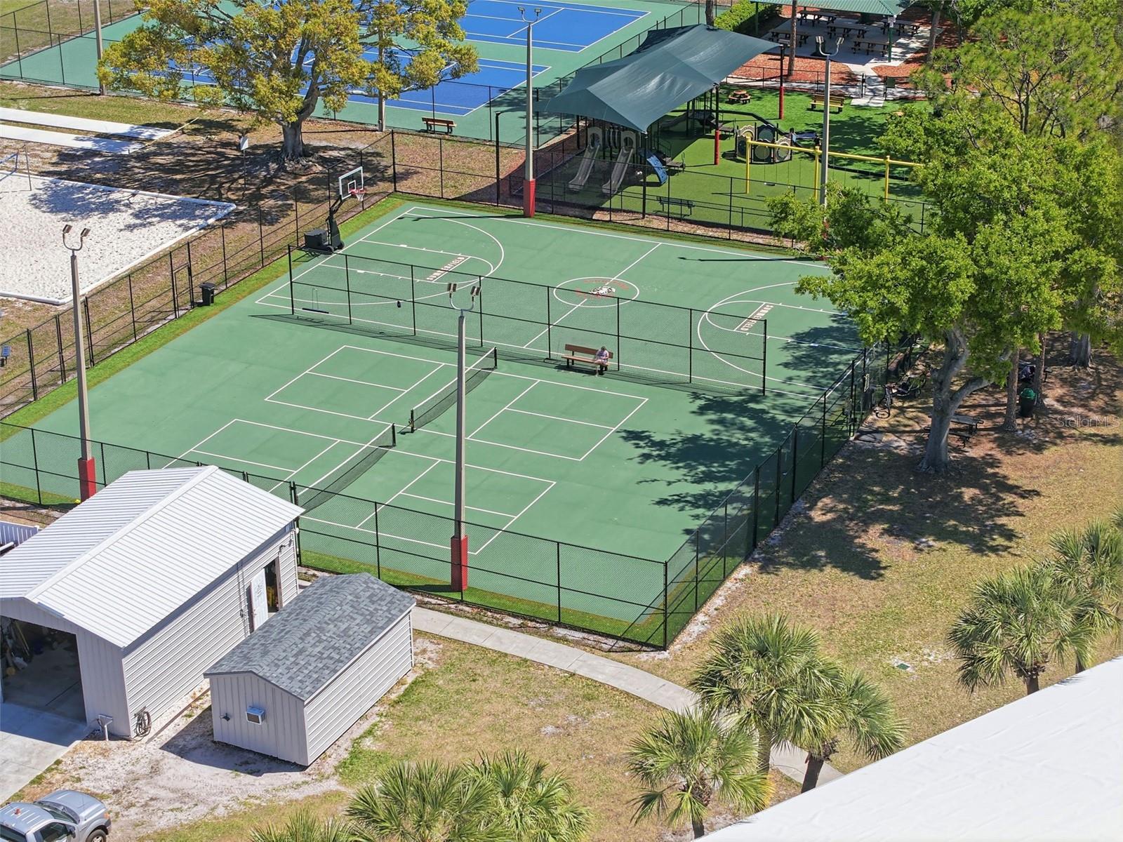 Image 75 of 81 For 11718 Stonewood Gate Drive