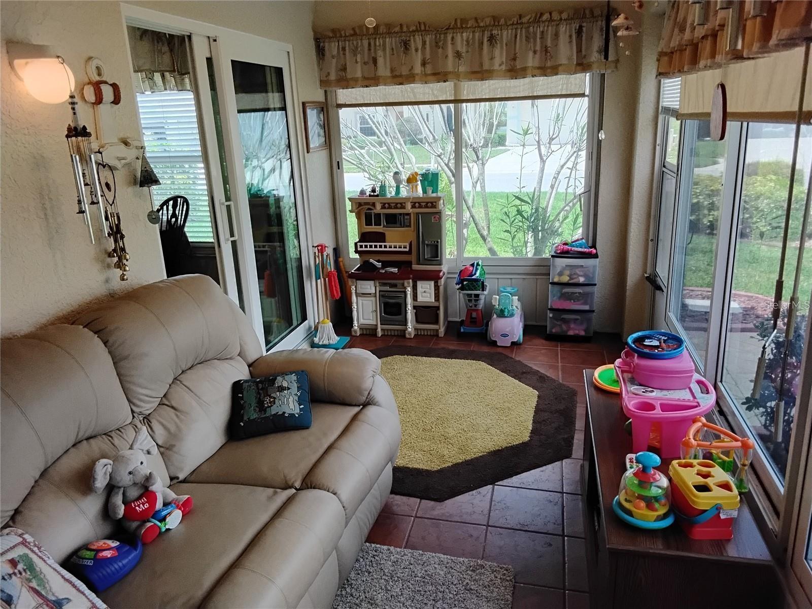 Image 23 of 42 For 2930 Plantain Drive