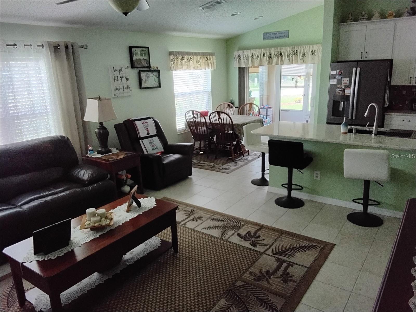 Image 4 of 42 For 2930 Plantain Drive