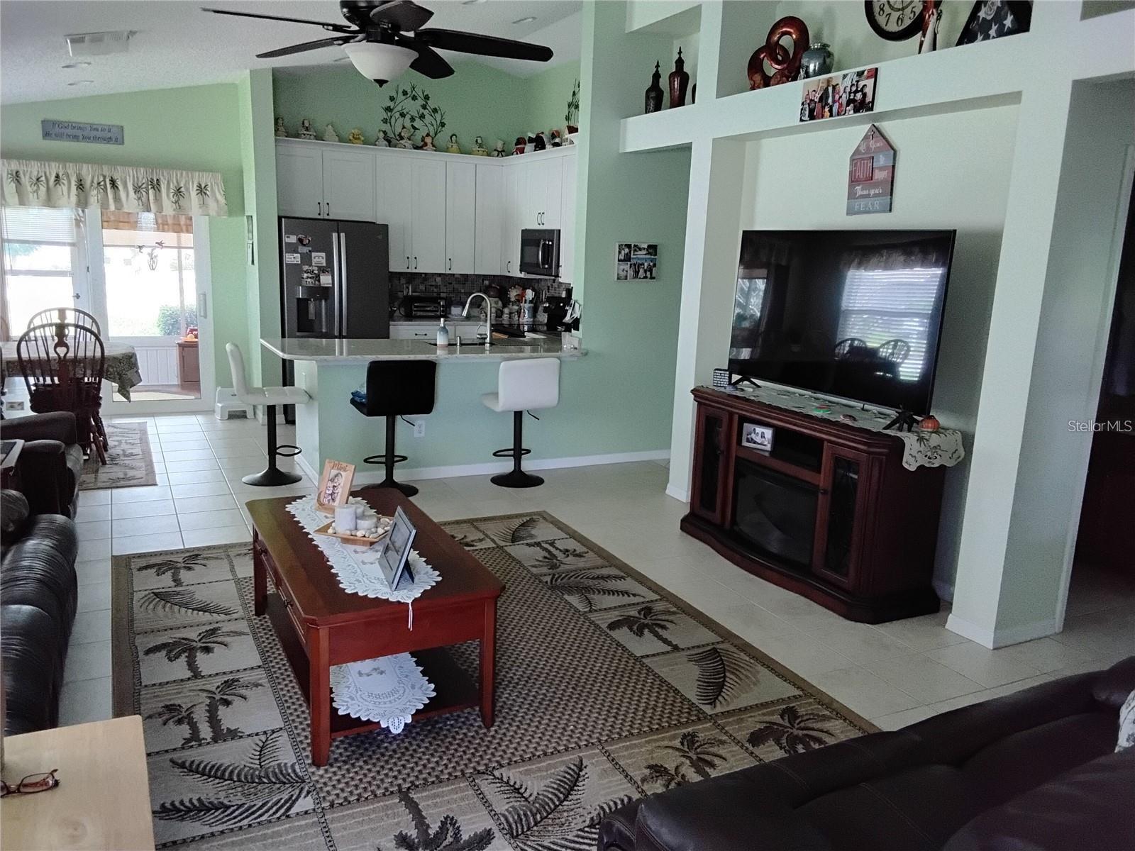 Image 5 of 42 For 2930 Plantain Drive