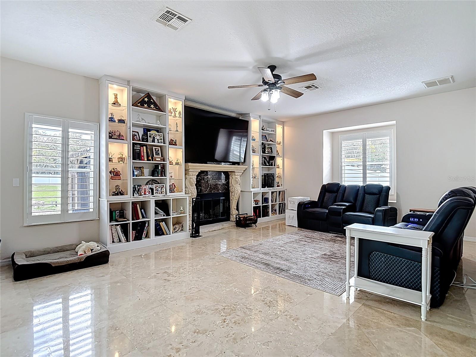 Image 13 of 100 For 18520 Oak Way Drive