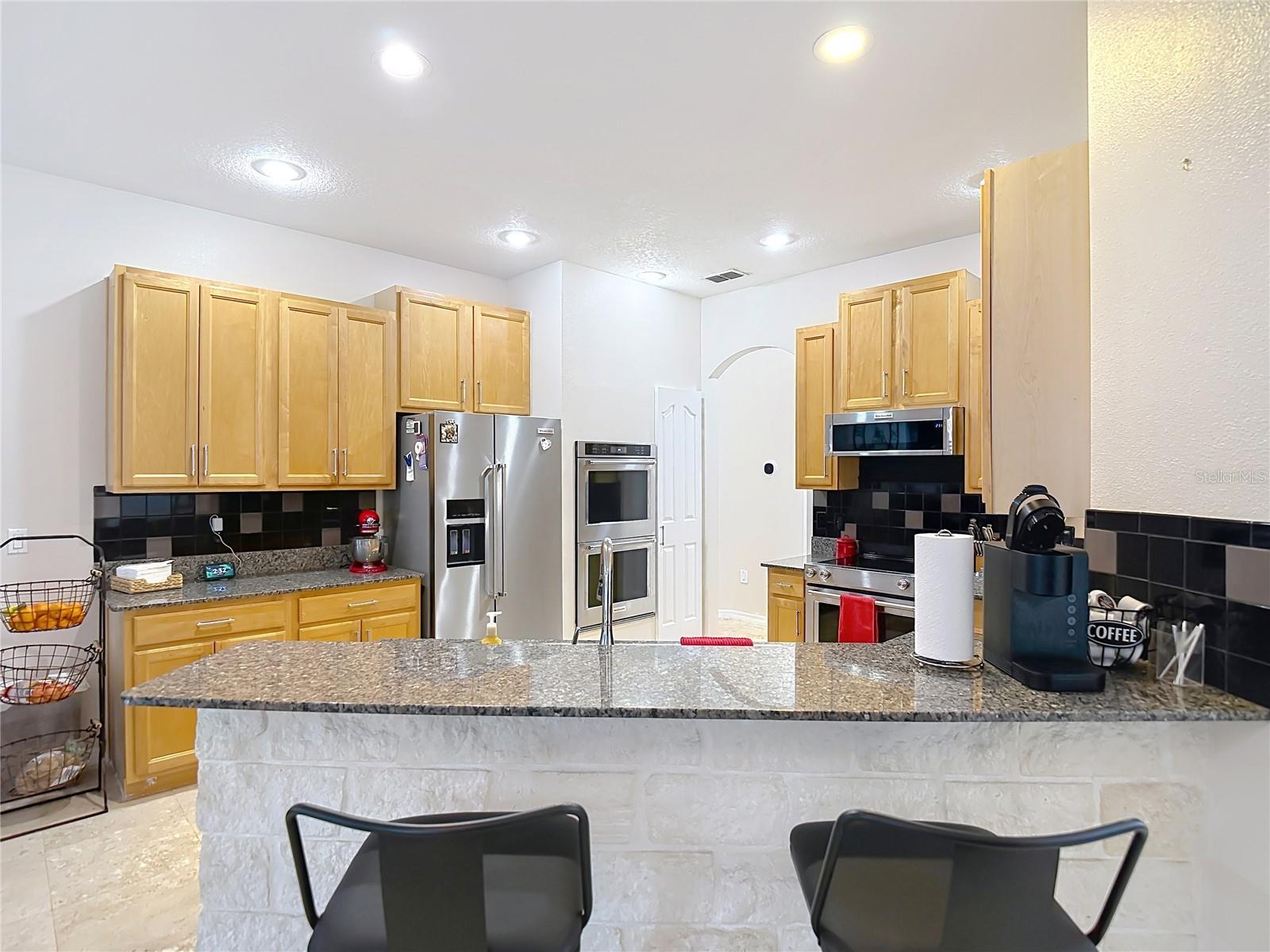 Image 17 of 100 For 18520 Oak Way Drive