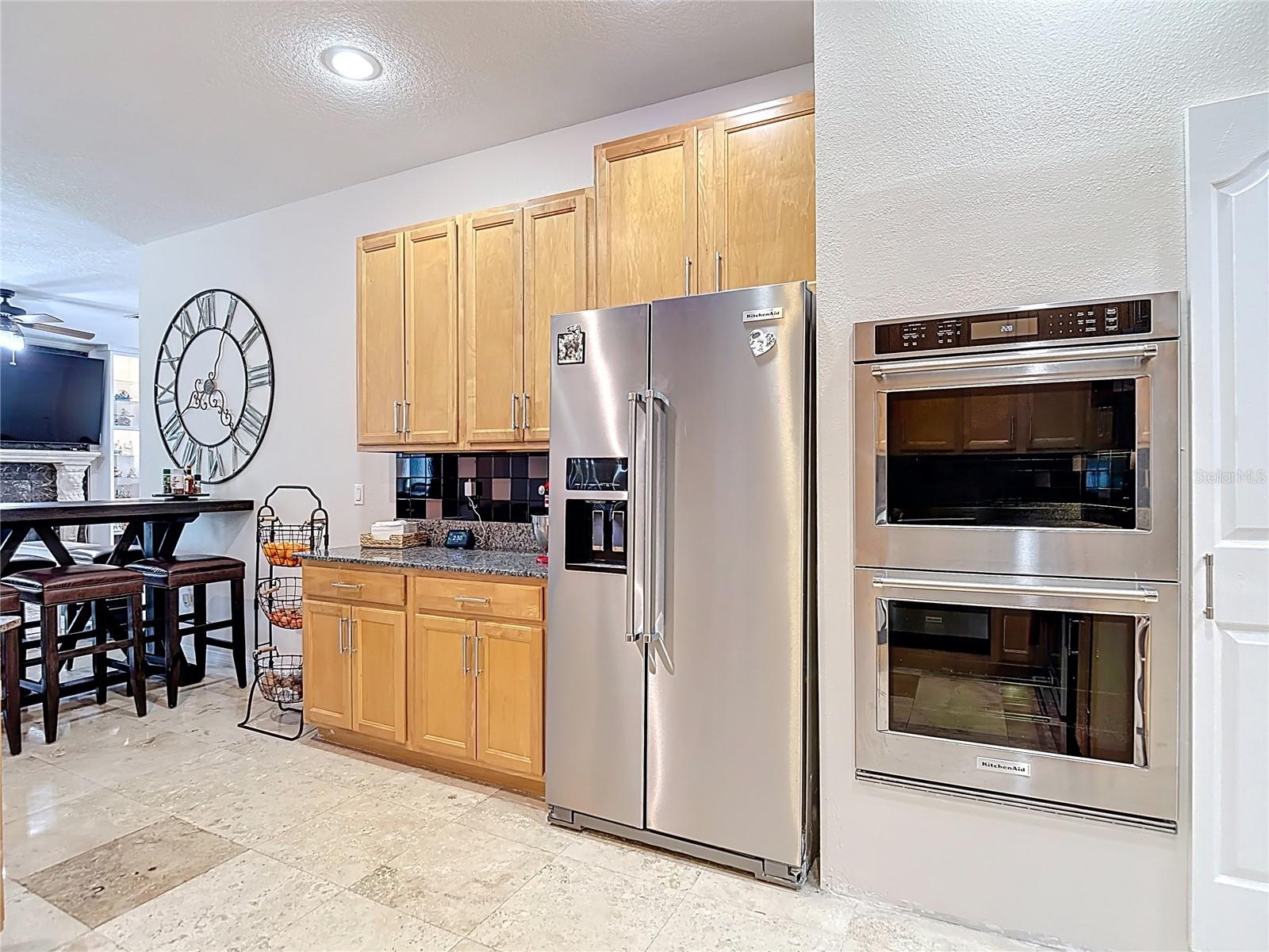 Image 21 of 100 For 18520 Oak Way Drive