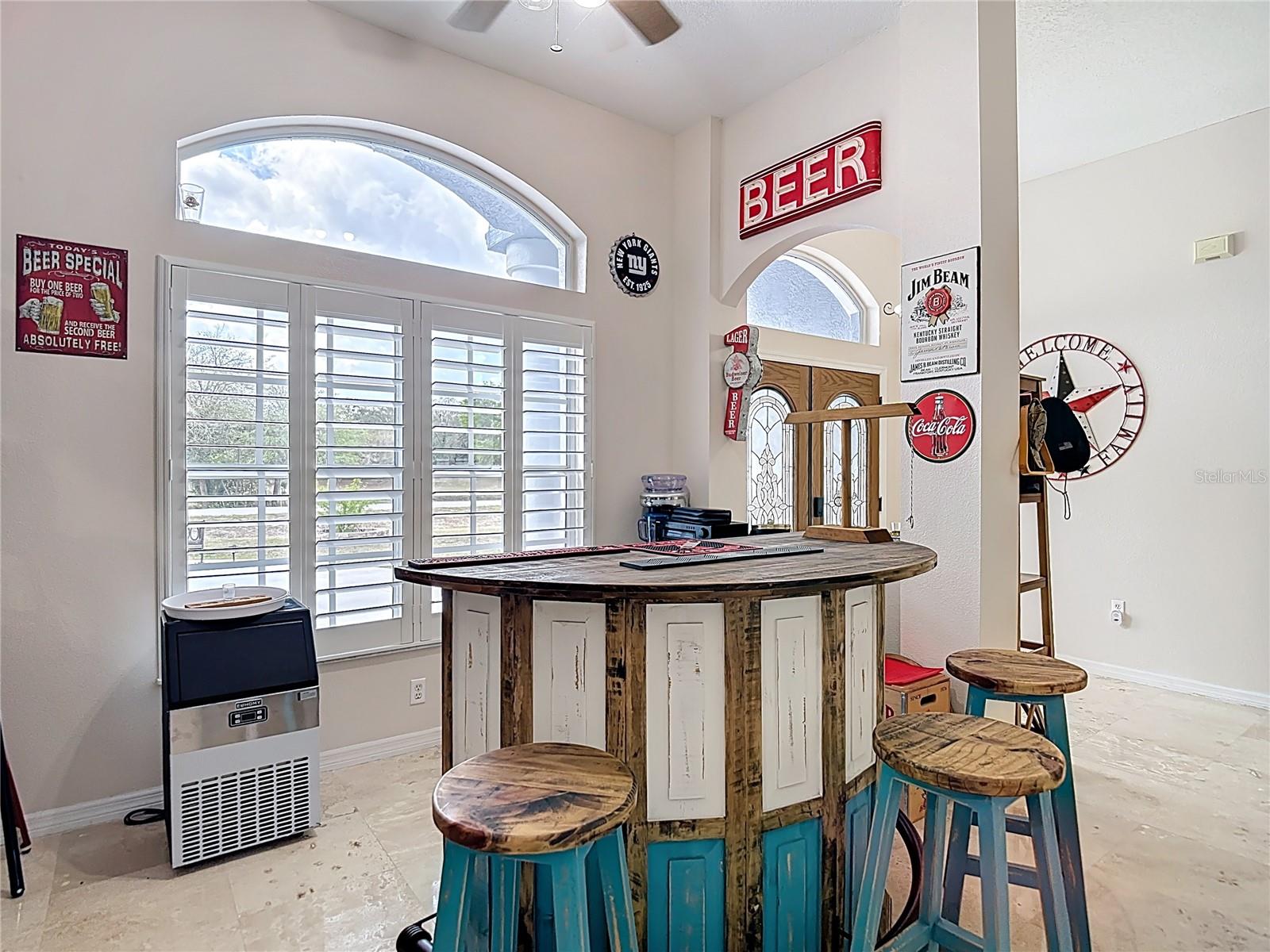 Image 29 of 100 For 18520 Oak Way Drive