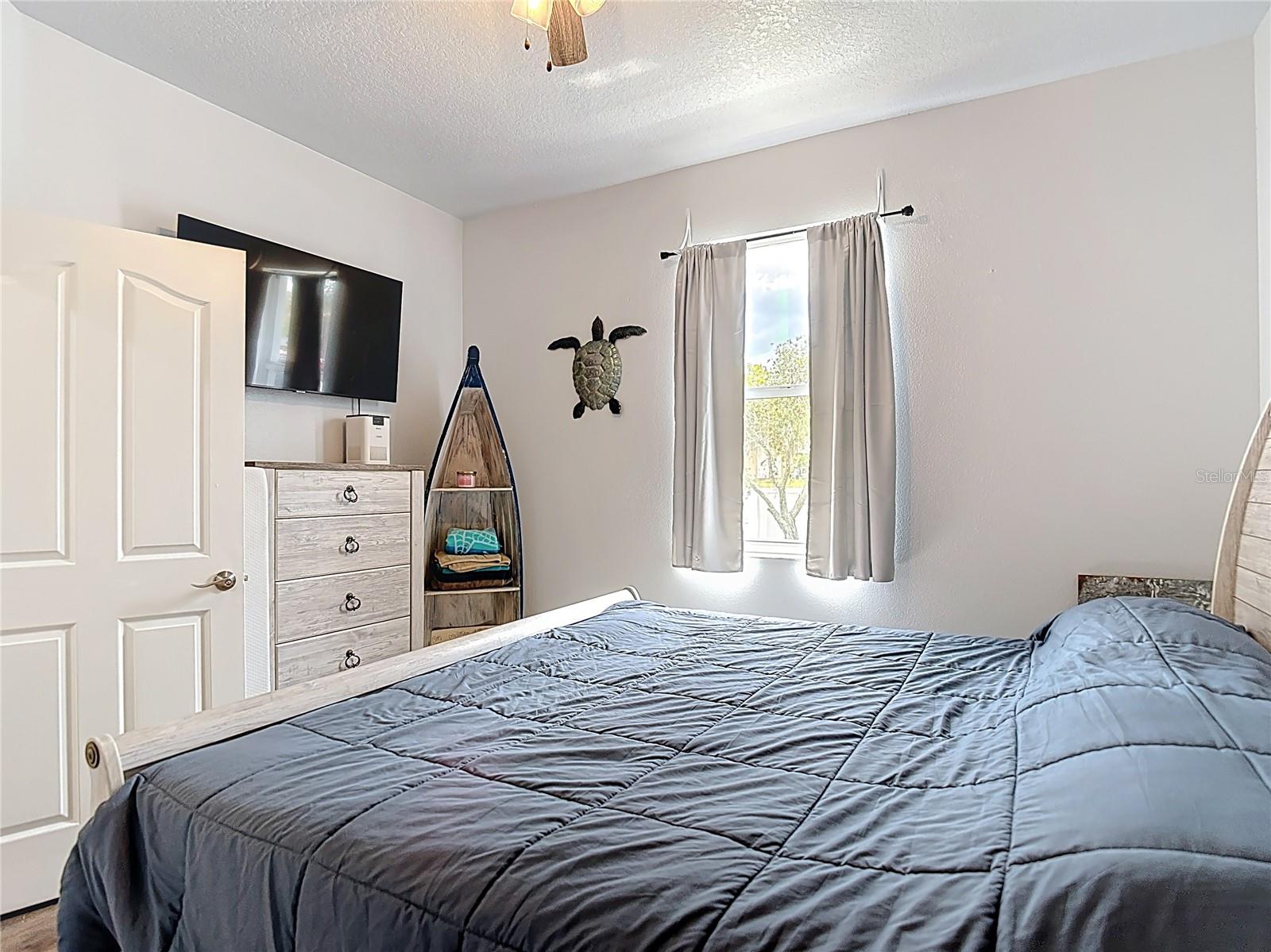 Image 46 of 100 For 18520 Oak Way Drive