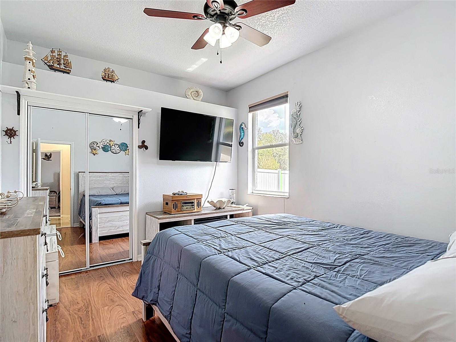 Image 53 of 100 For 18520 Oak Way Drive