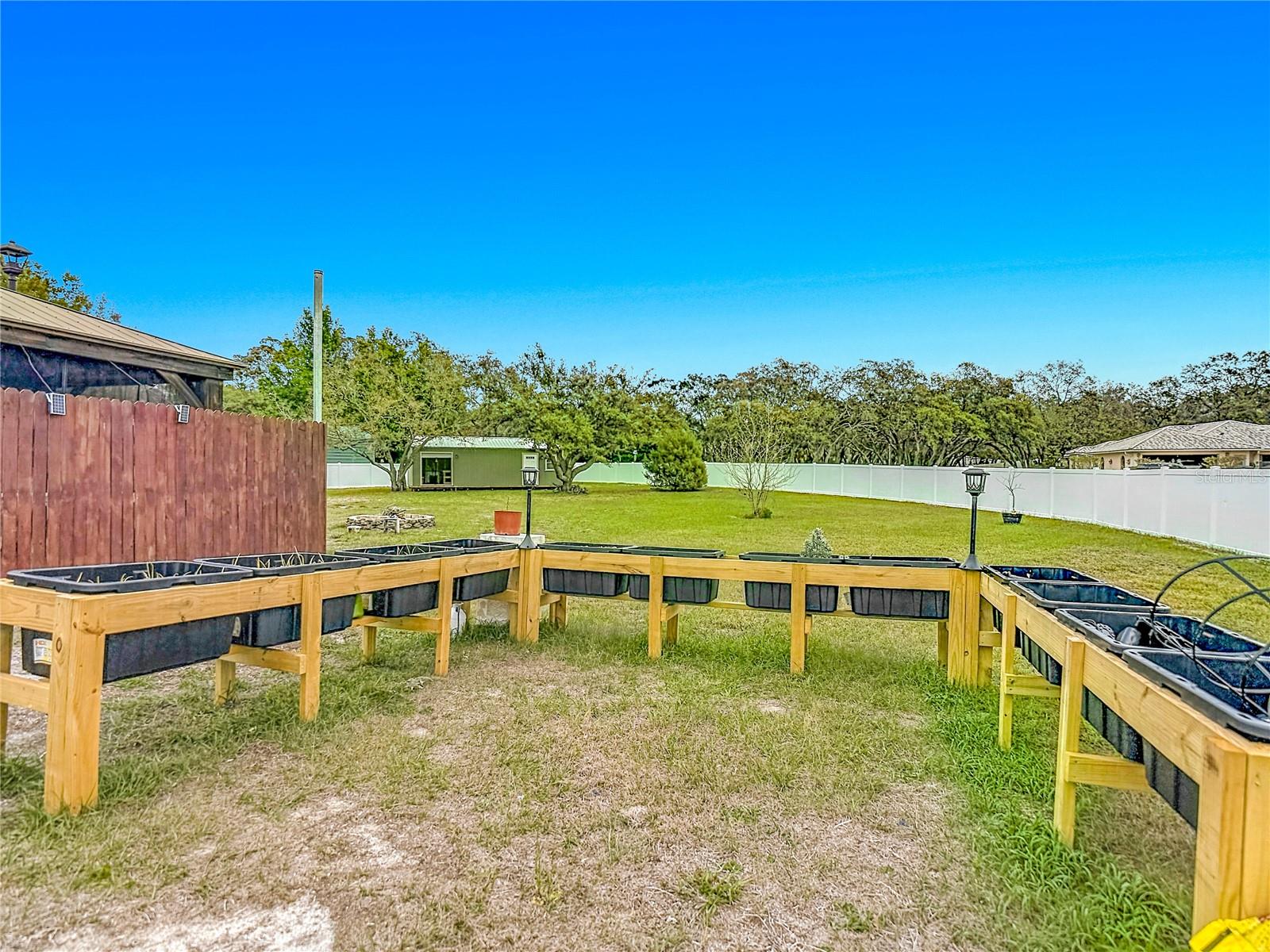 Image 81 of 100 For 18520 Oak Way Drive