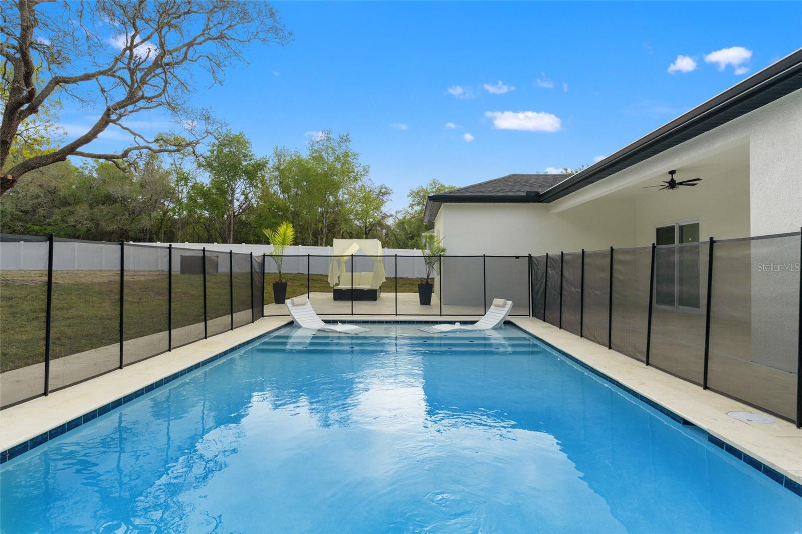 Image 10 of 59 For 14905 Peace Boulevard