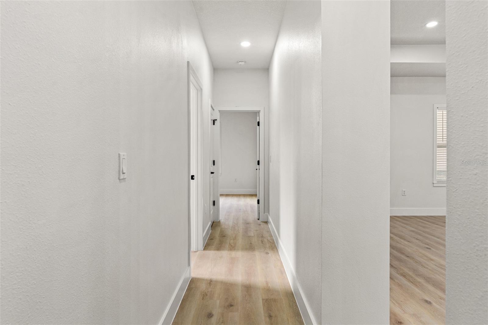 Image 39 of 59 For 14905 Peace Boulevard