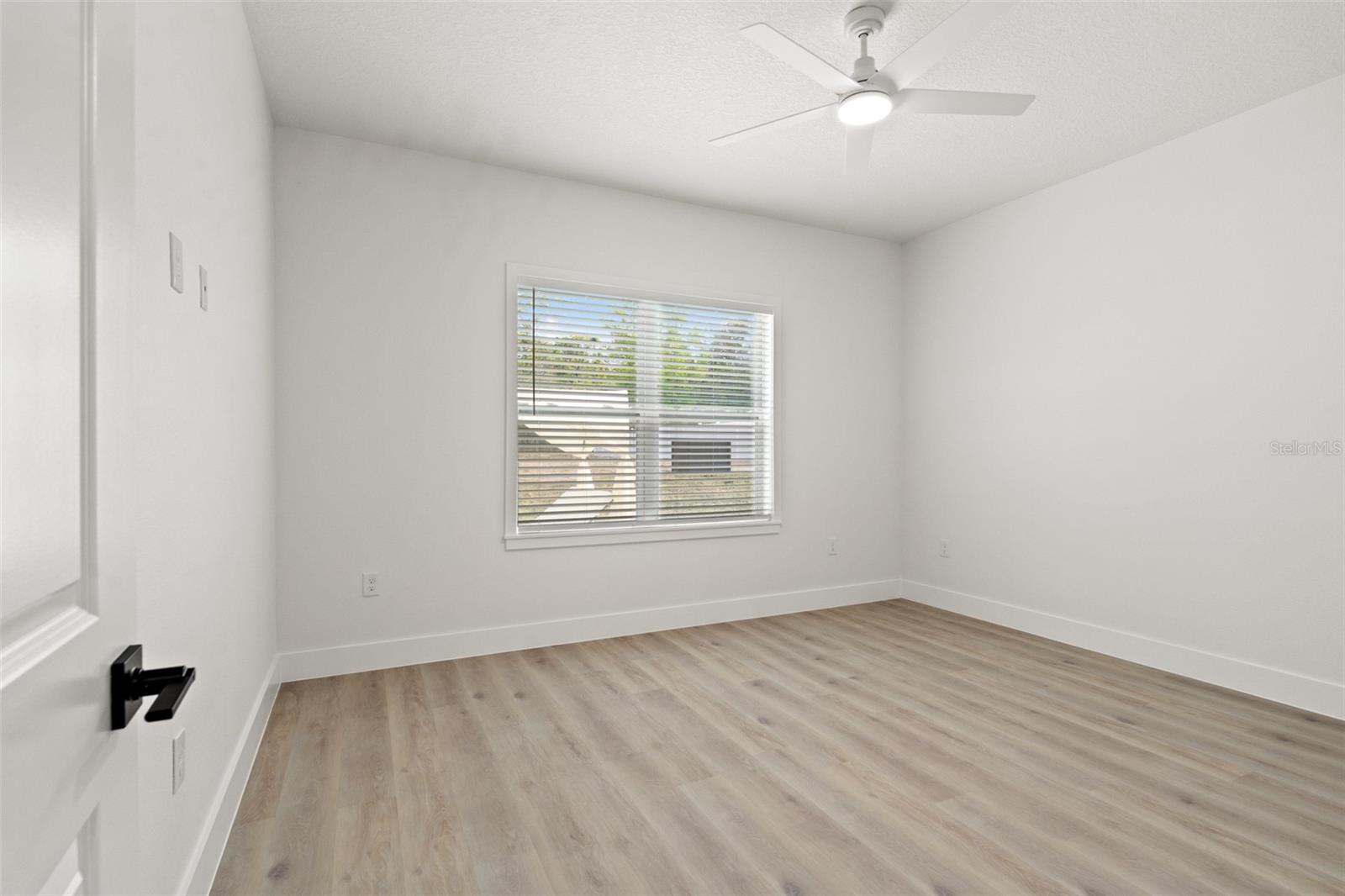 Image 41 of 59 For 14905 Peace Boulevard