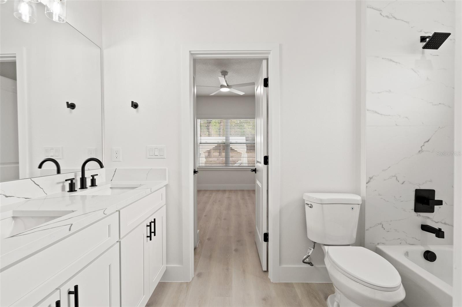 Image 46 of 59 For 14905 Peace Boulevard