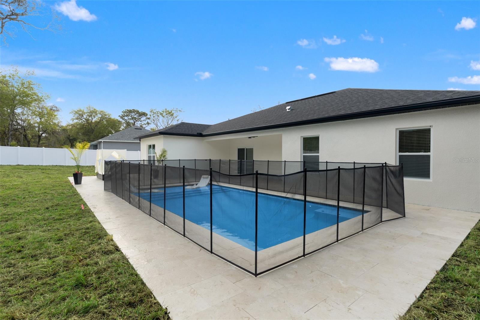 Image 9 of 59 For 14905 Peace Boulevard