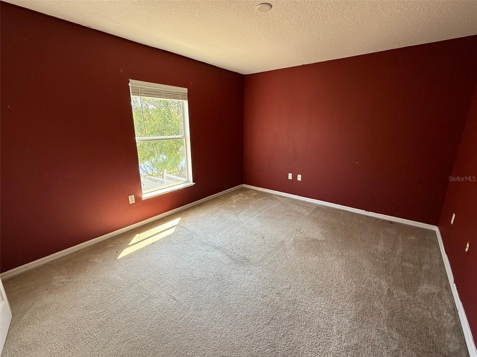 Image 11 of 19 For 708 Brenton Leaf Drive