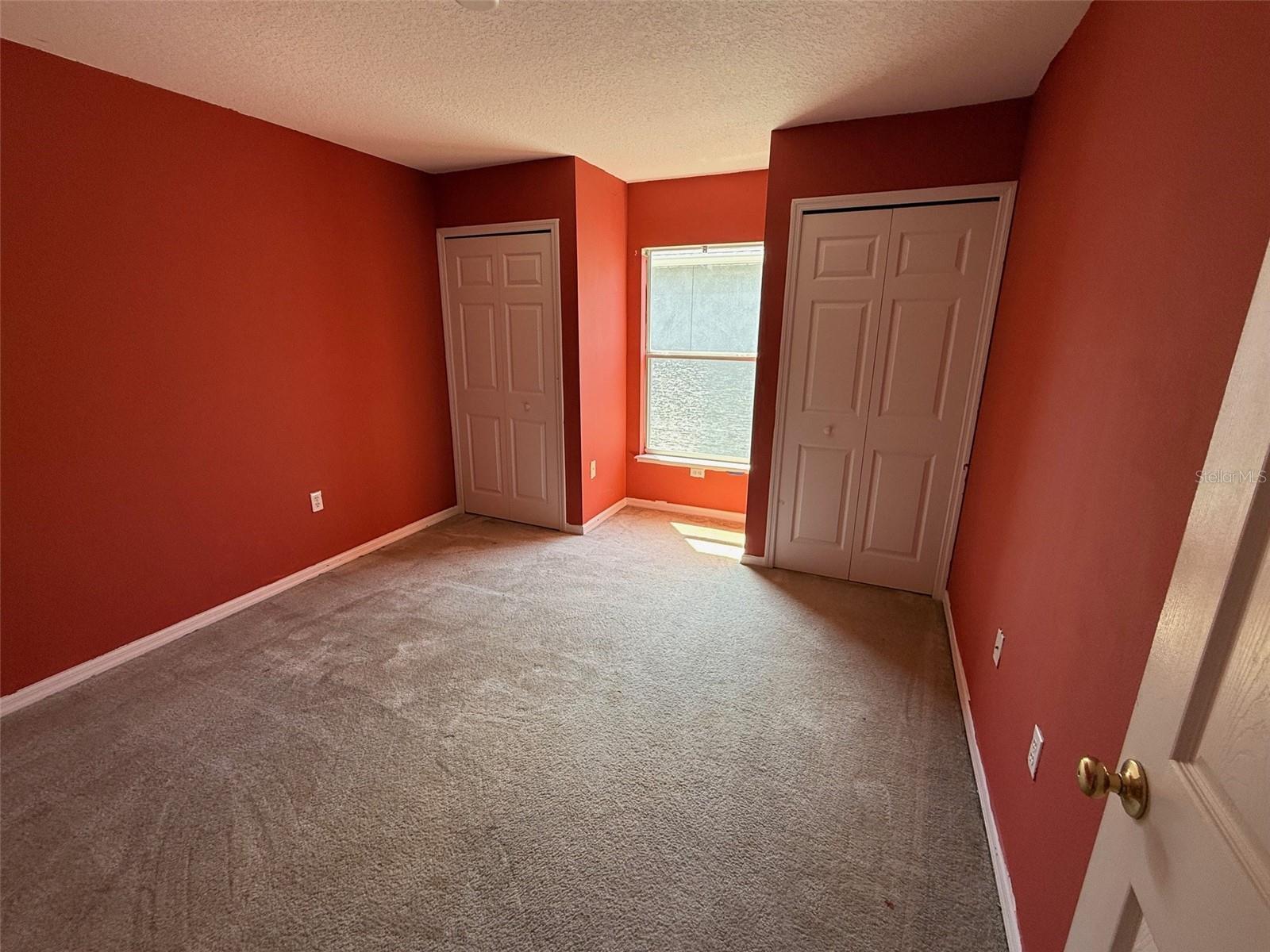 Image 13 of 19 For 708 Brenton Leaf Drive